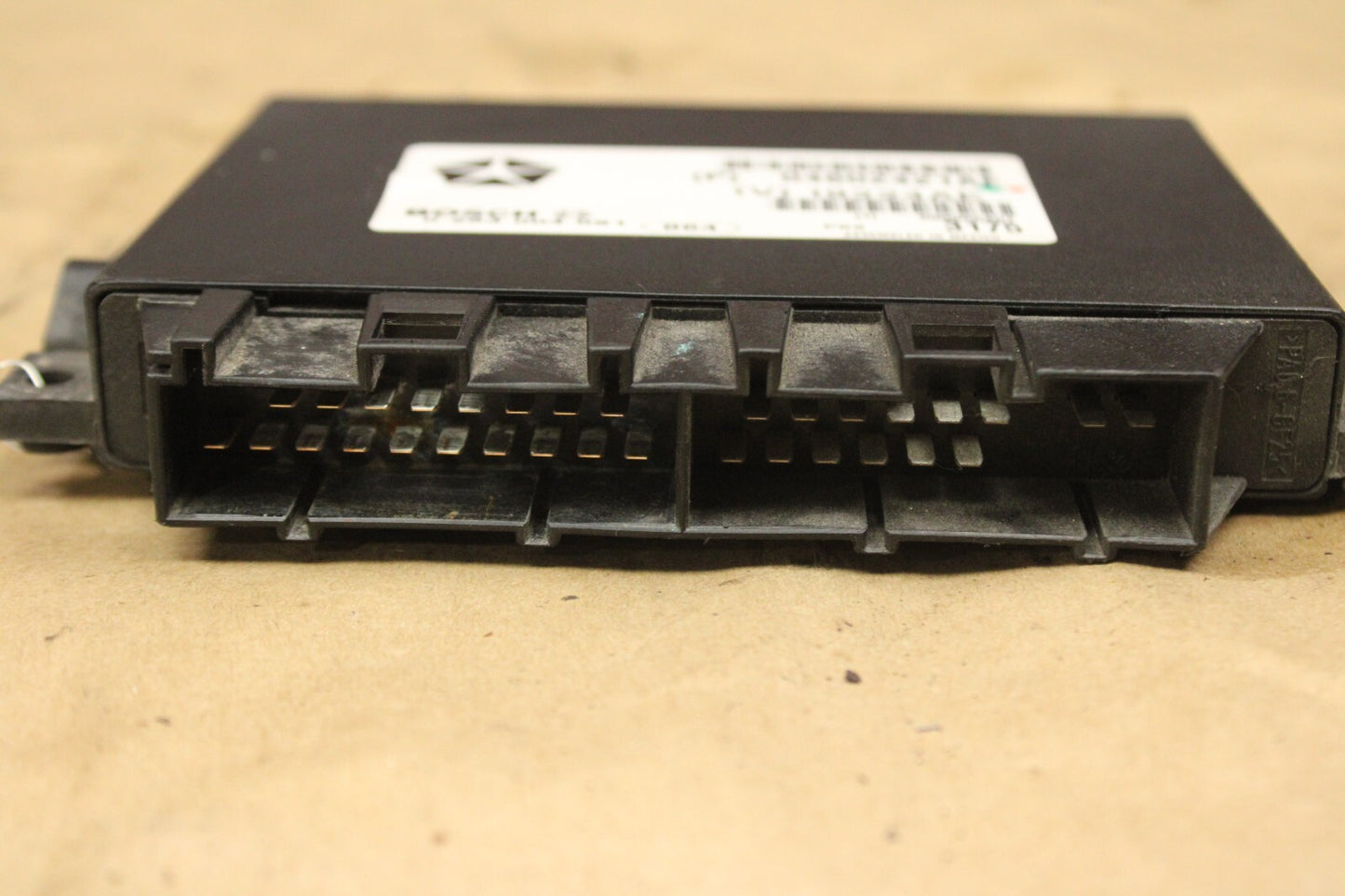 2006-2008 CHRYSLER 300/CHARGER/MAGNUM DRIVER/PARK ASSIST MODULE OEM 04602421AF