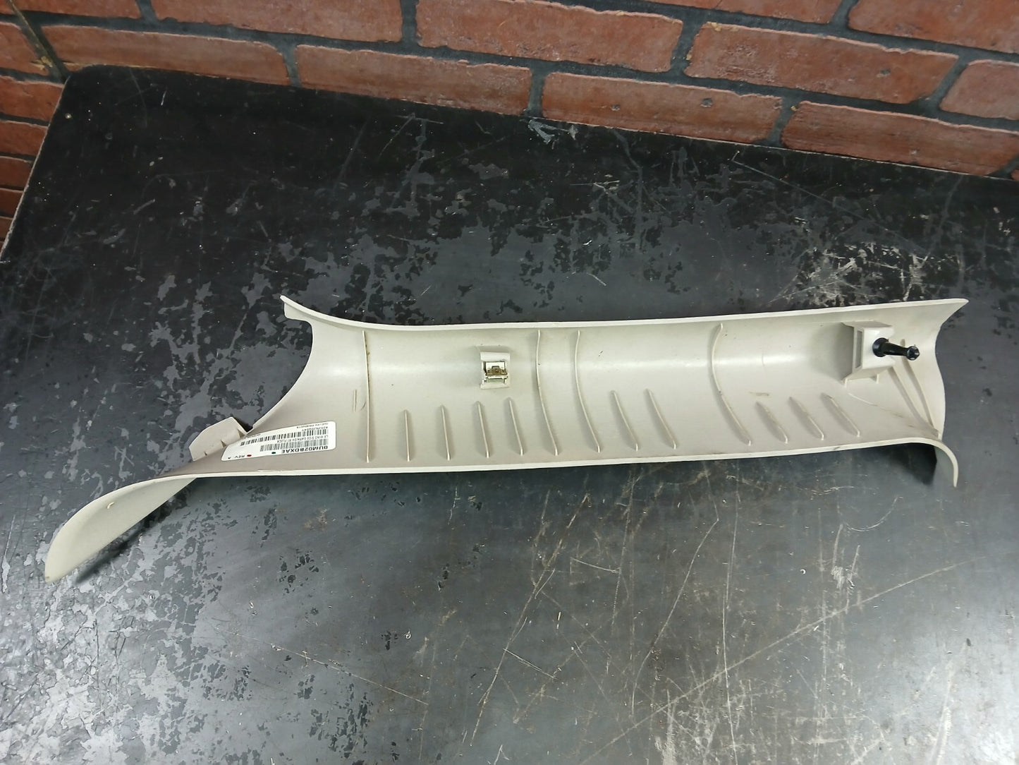 05-07 Dodge Charger Chrysler 300 Passenger RH Side A Pillar Trim 0um02bdxae