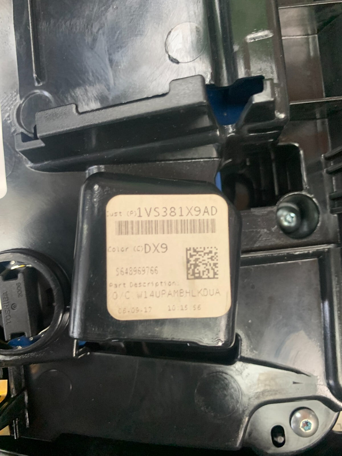 2014-2022 Jeep Grand Cherokee Overhead Console Assembly OEM 1VS381X9AD