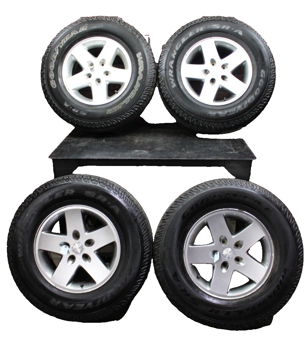 2007-2017 Jeep Wrangler 17x7.5" Wheel Set Goodyear 255/75R17 Light Damage Silver