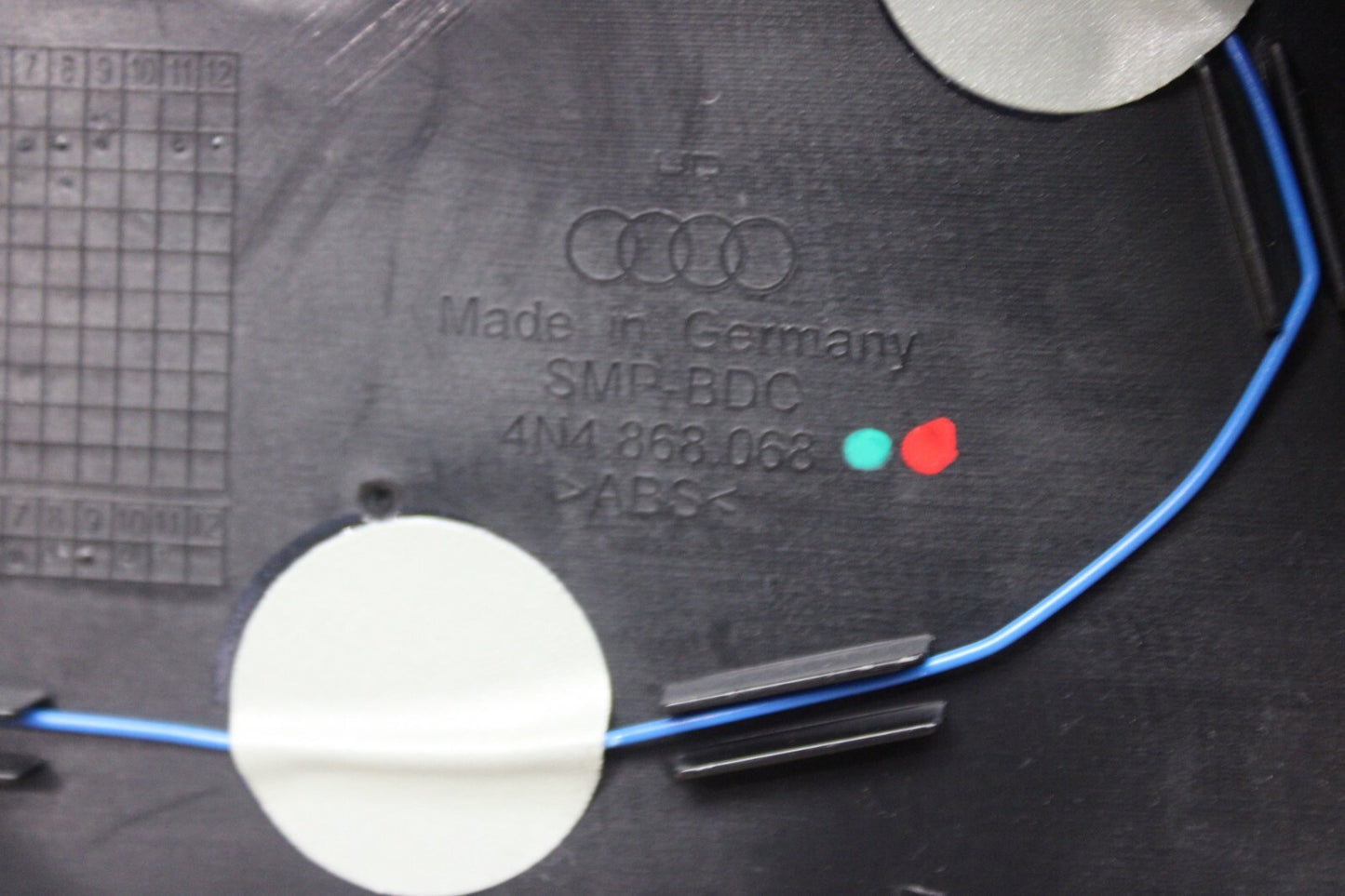 2019-2021 AUDI A8 A8L S8 REAR PASSENGER RH SIDE DOOR PANEL 4N4 868 068 OEM LWB