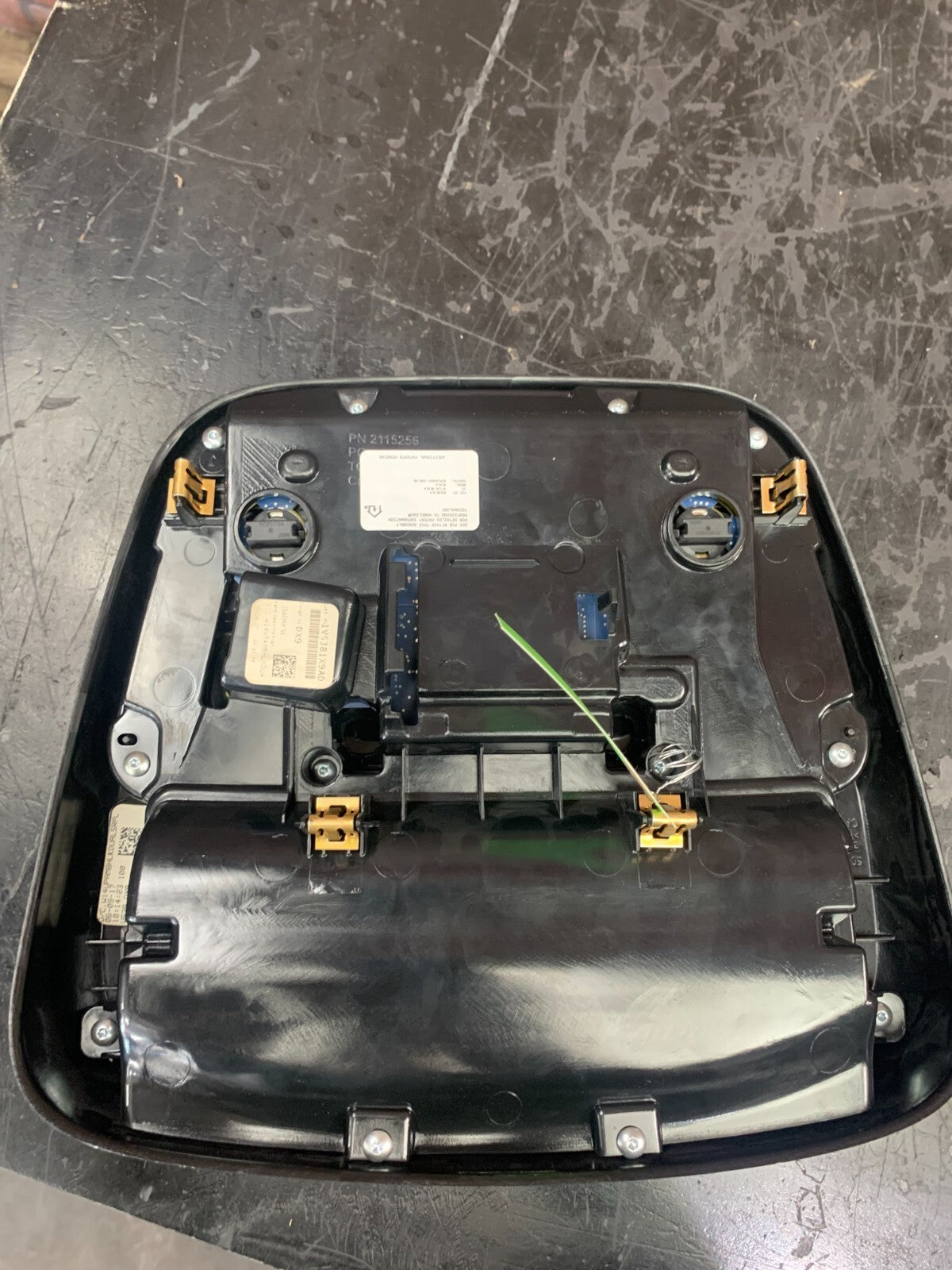 2014-2022 Jeep Grand Cherokee Overhead Console Assembly OEM 1VS381X9AD