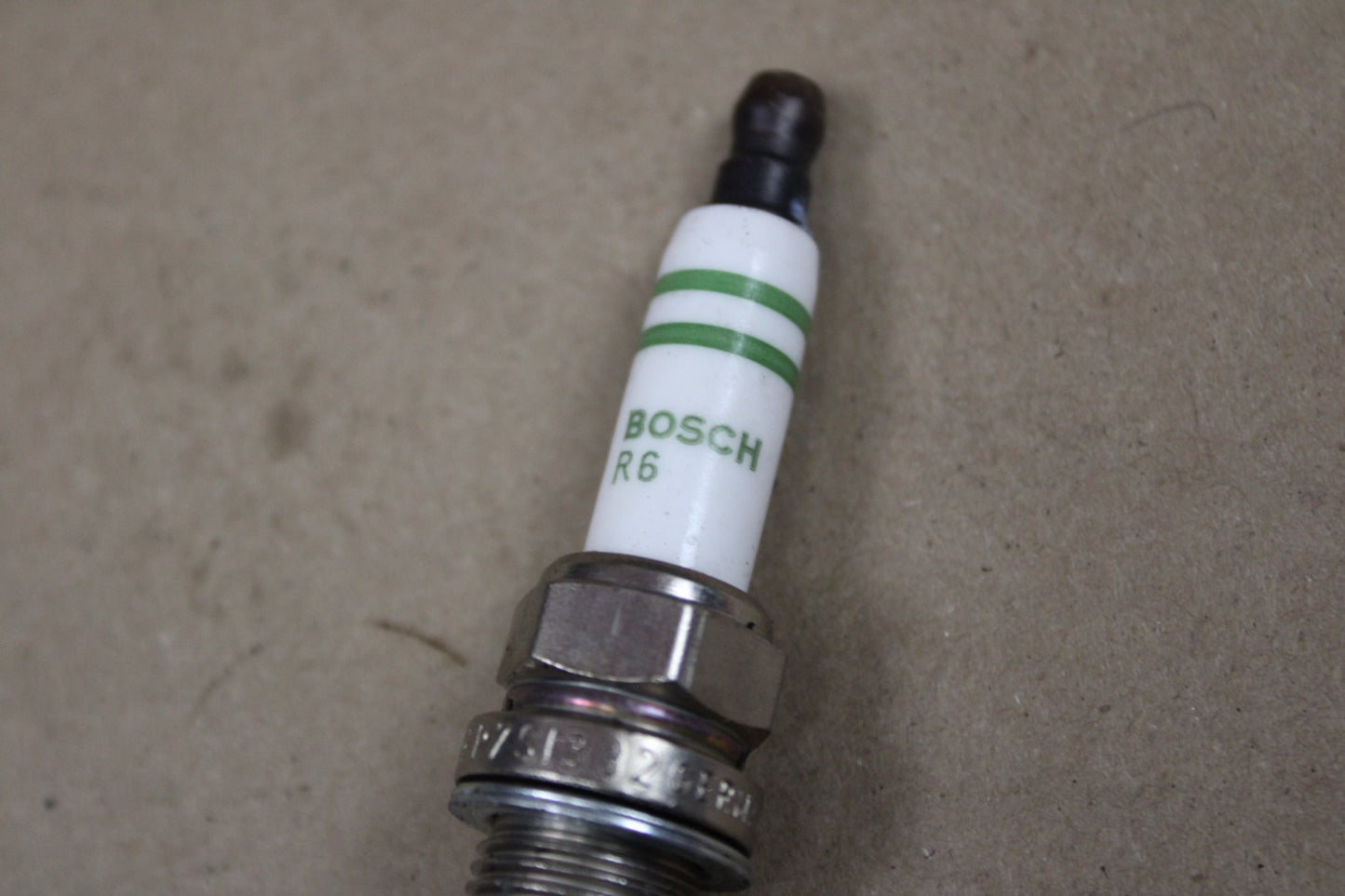 2021-2024 Ram TRX 1500 Full Spark Plug Set of 16 Low Mileage FR7SI332 Bosch R6