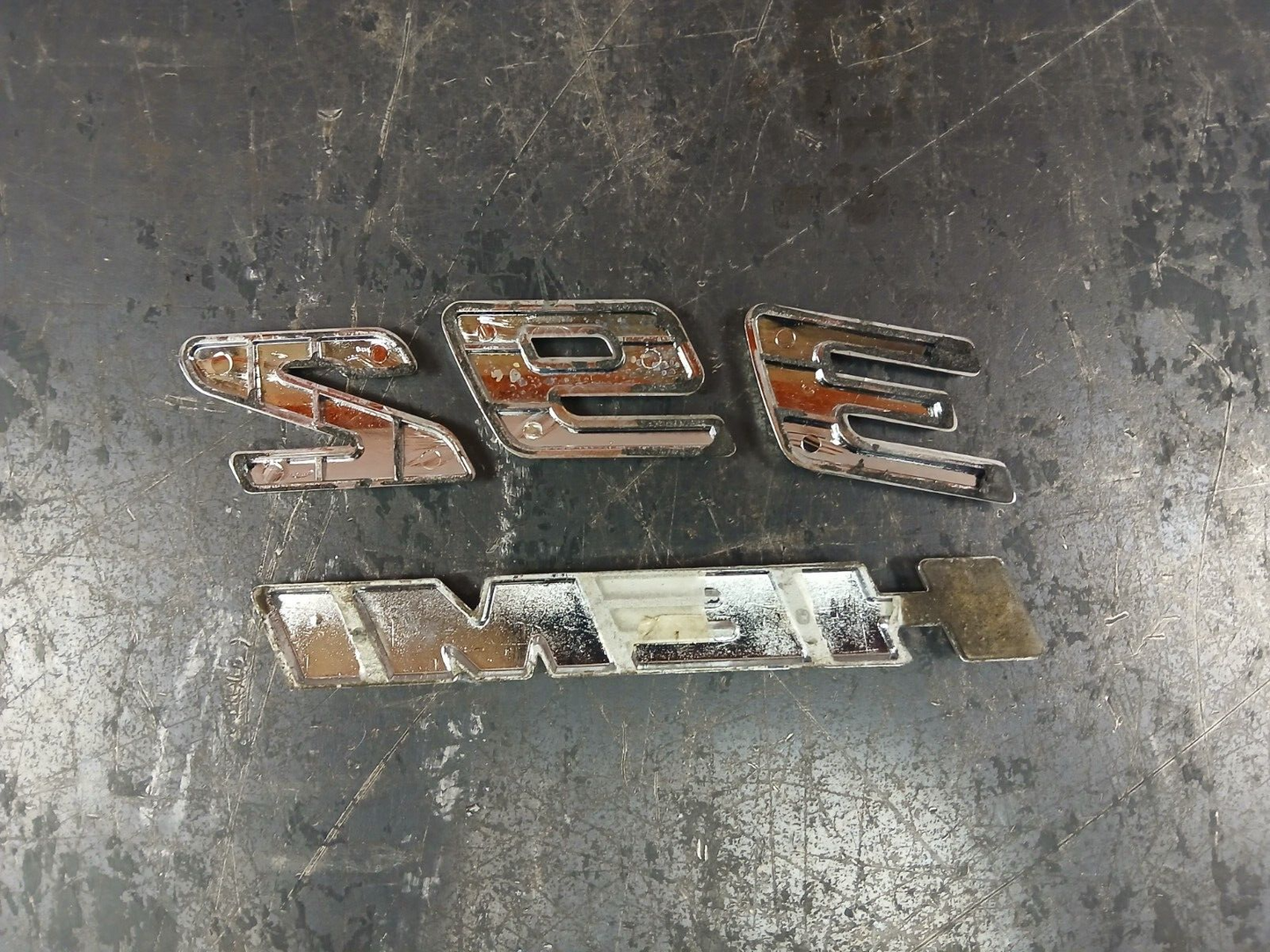 Dodge 392 Hemi Engine Emblem Silver and Red Decal
