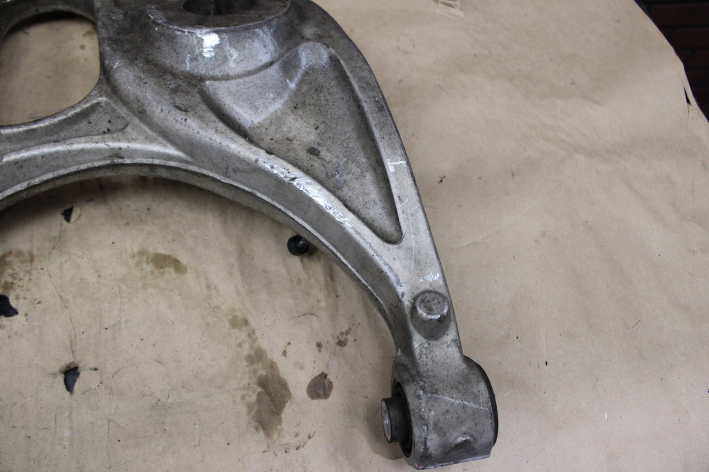 11-22 JEEP GRAND CHEROKEE 4WD REAR RIGHT SIDE LOWER CONTROL ARM OEM 52124814AD