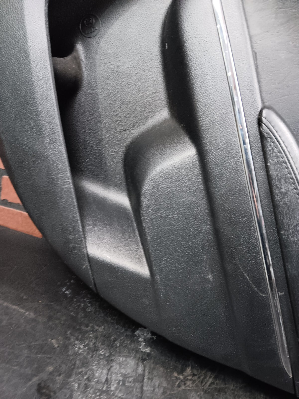 2011-2014 Dodge Charger Rear Passenger RH Side Interior Door Panel 1jr42dx9ai