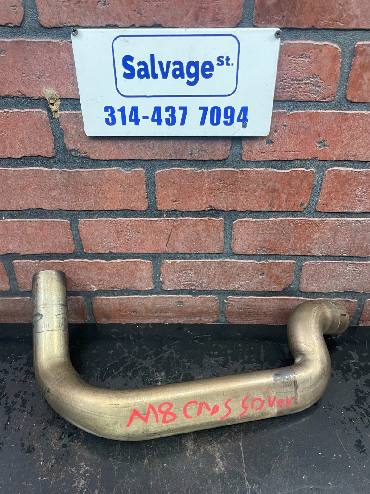Harley Davidson Touring Street Road Exhaust Crossover Pipe Milwaukee M8 65600178