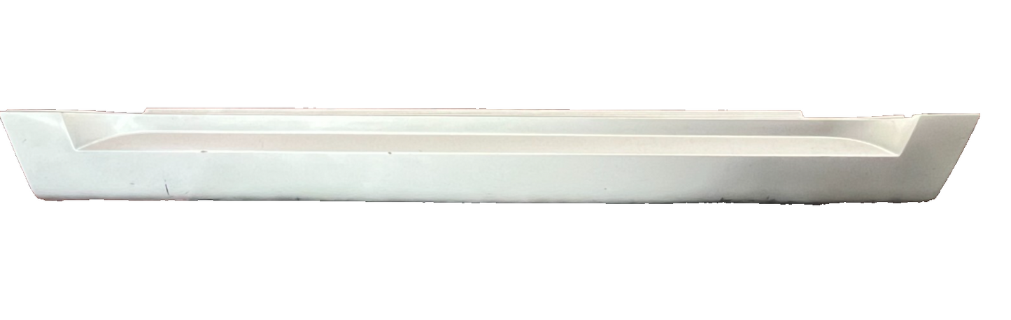 2005-2010 Jeep Grand Cherokee SRT Passenger RH Rocker Panel Side Skirt 5166228AB