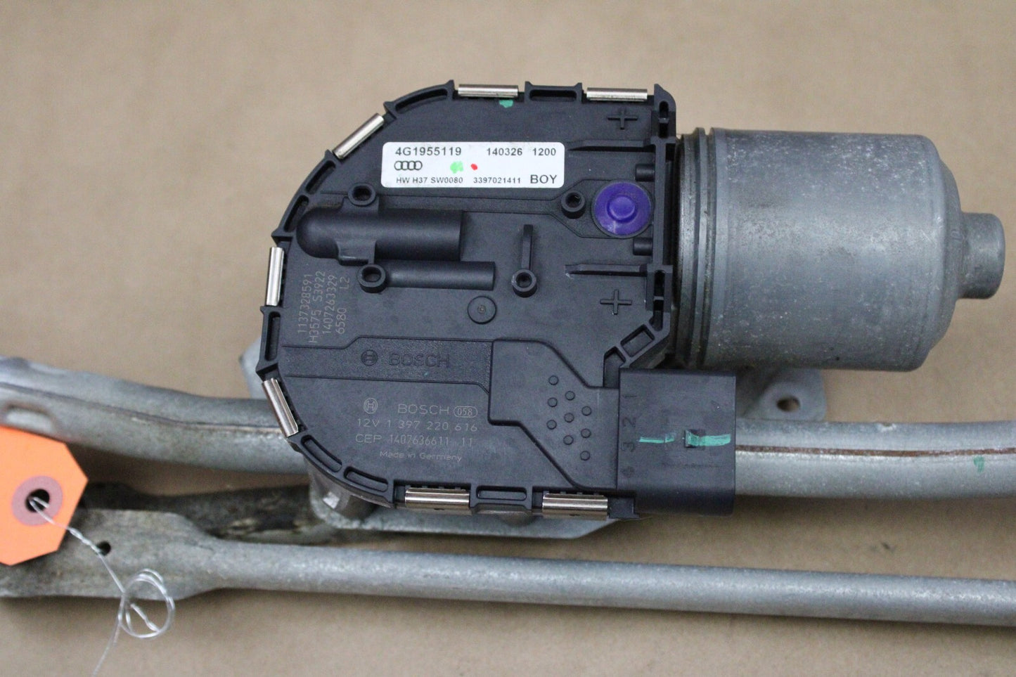 2012-2018 AUDI S7 WINDSHIELD WIPER TRANSMISSION LINKAGE & MOTOR OEM 4G1 955 119