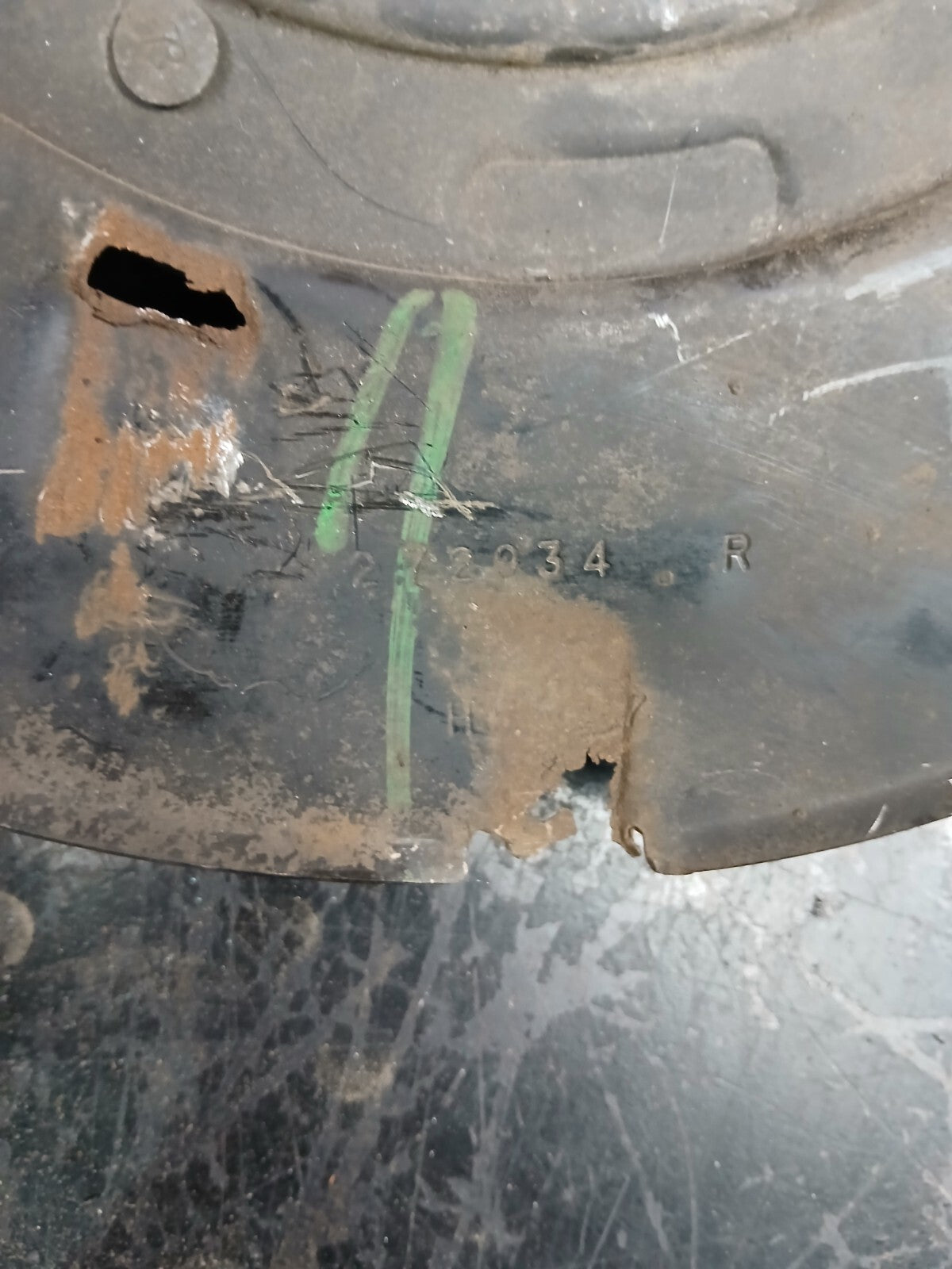 Dodge Passenger Right Side Spindle Knuckle Dust Splash Shield Cover Damaged