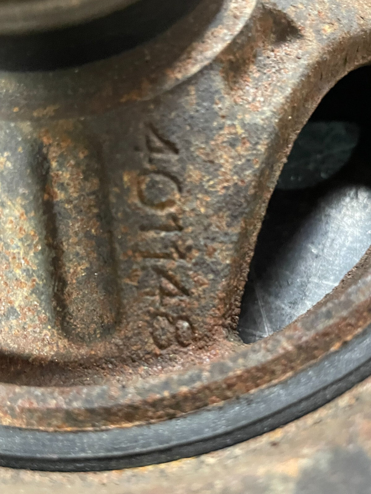 6.1L HEMI DODGE CHRYSLER JEEP SRT8 MOPAR HARMONIC BALANCER CRANK PULLEY 401148