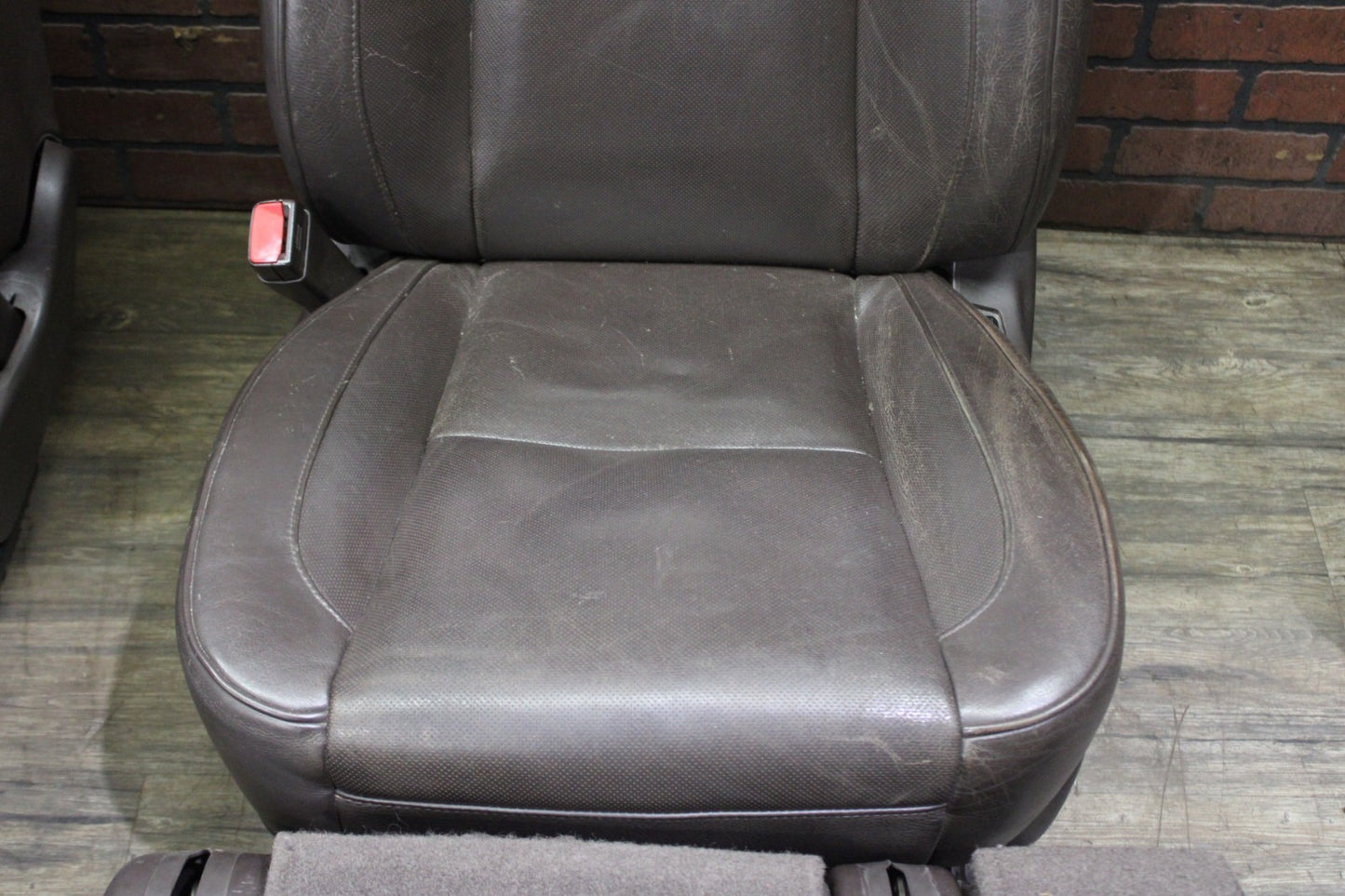 2010-2011 Cadillac Escalade Complete Full Front Rear Seat Set Brown Leather OEM