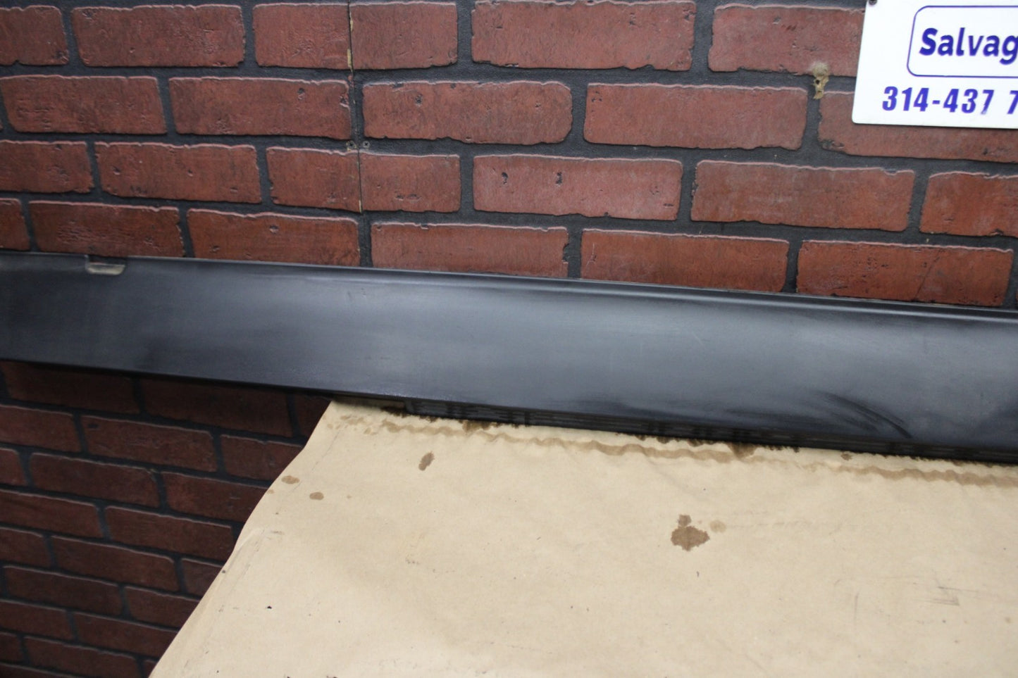 08-14 Dodge Challenger SRT8 Driver LH Side Rocker Panel Side Skirt 05028799AE