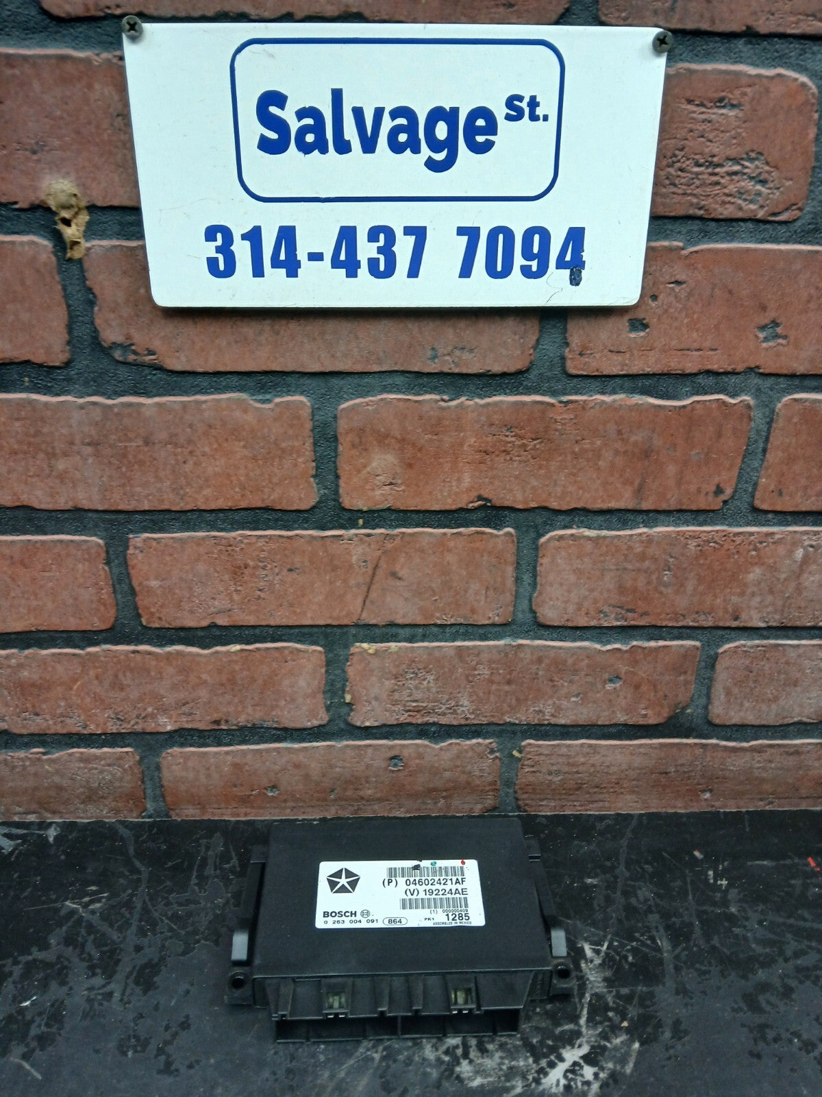 2005-2008 Charger Magnum 300 Driver Parking Assist Control Module 04602421af
