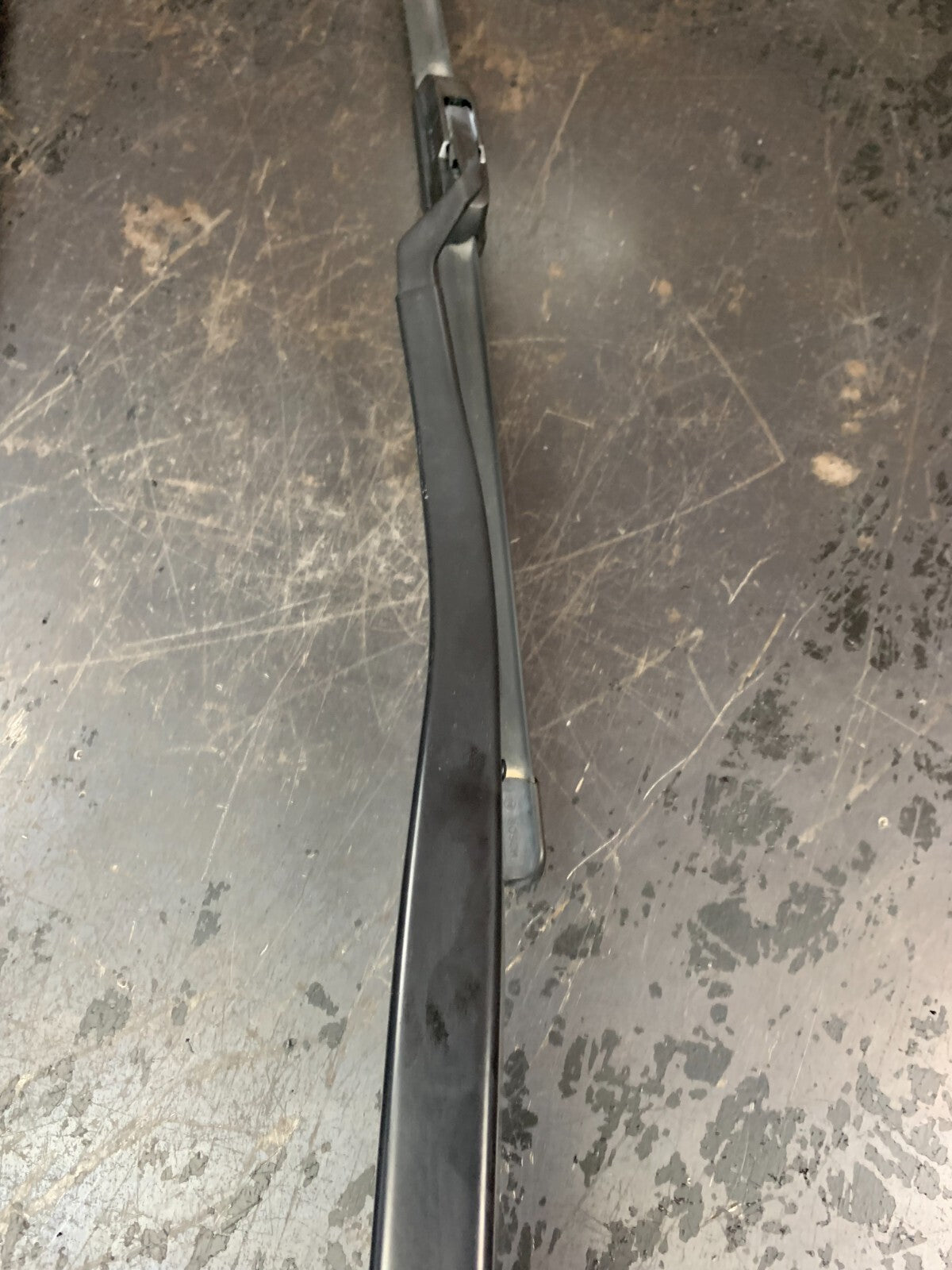 2015-2020 Dodge Challenger SRT Wind Shield Wiper Set Of 2 LH/RH OEM Mopar Bosch