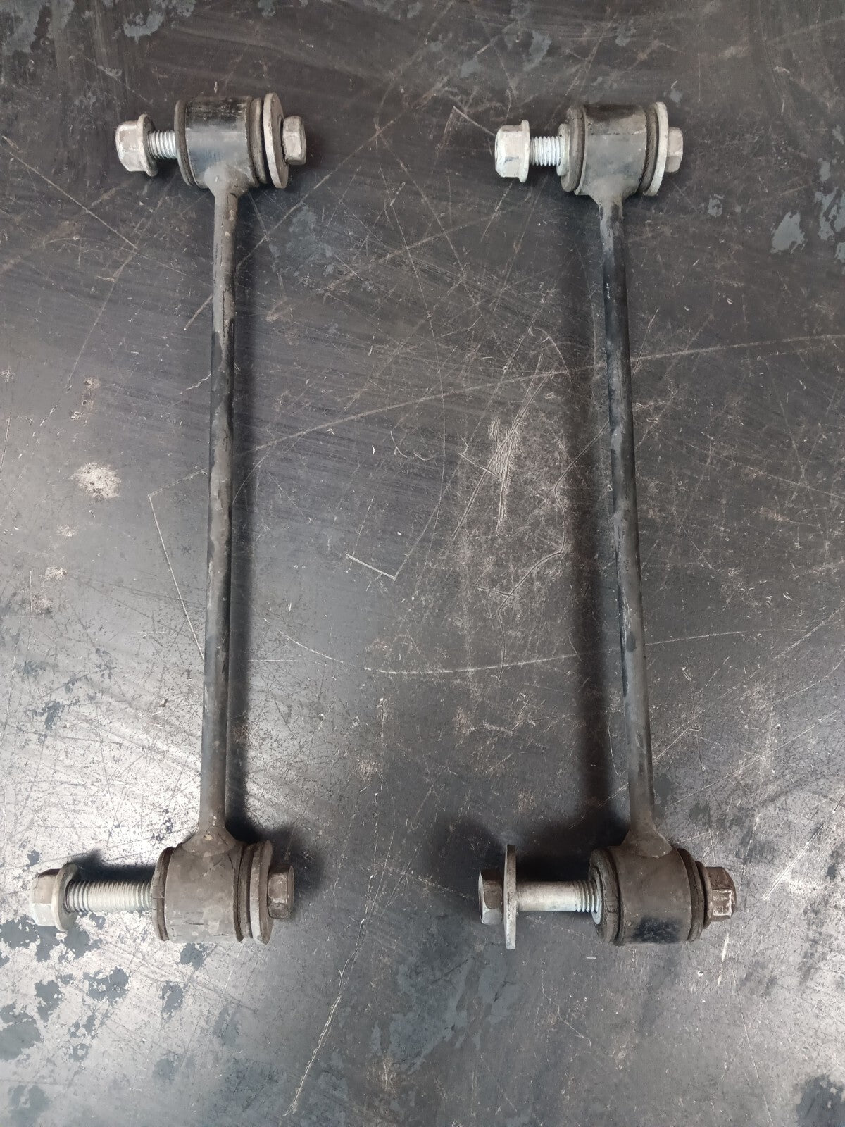 Dodge Charger/Challenger/300 Rear Stabilizer Sway Bar End Link Set of 2