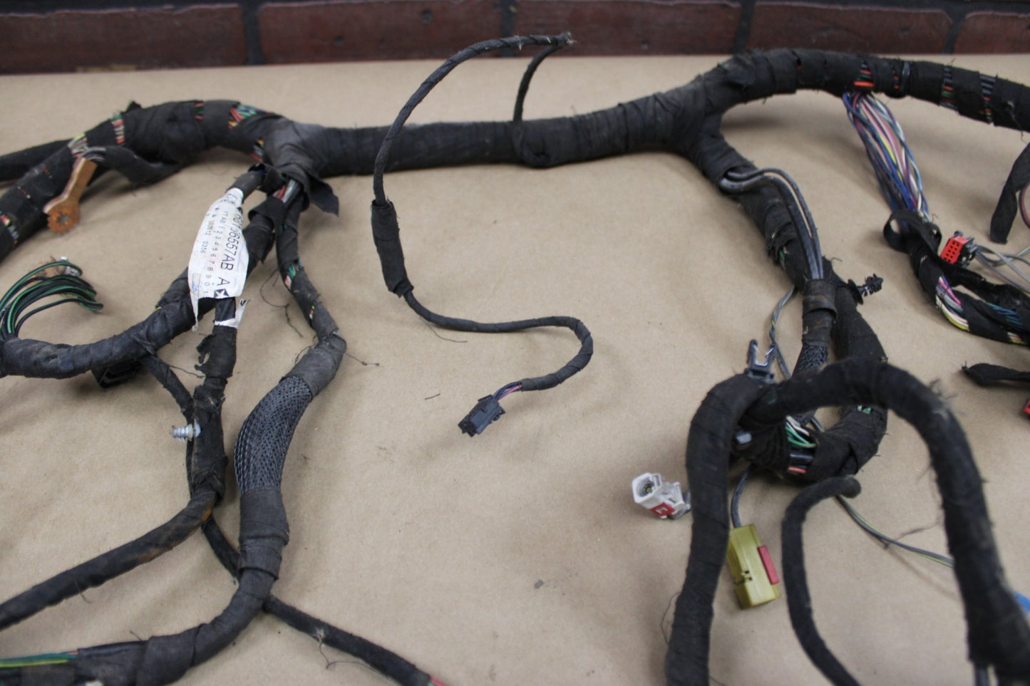 2013 Dodge Challenger SRT8 Instrument Panel Dash Wire Wiring Harness 68156557AB