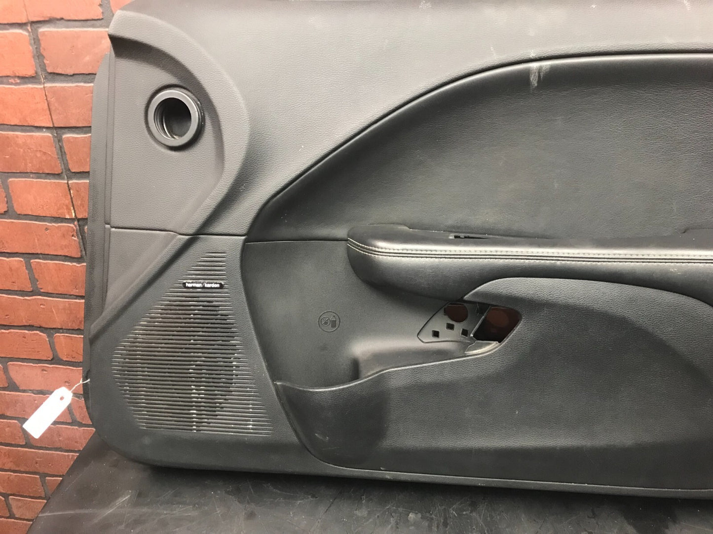 2015-2018 Dodge Challenger SRT Front Passenger RH Black Door Panel 5PS363X9AH