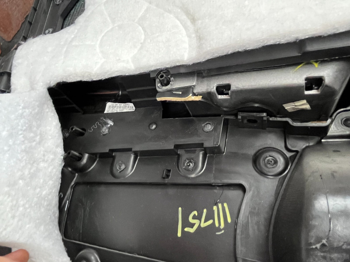 2011-2018 DODGE JOURNEY RIGHT RH FRONT PASSENGER DOOR CARD TRIM PANEL 1QF201X9AH