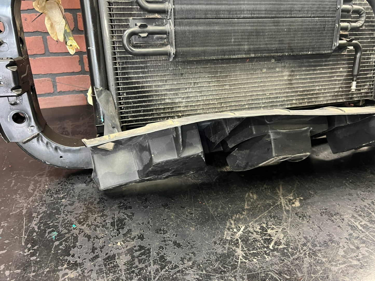JEEP GRAND CHEROKEE SRT 6.4L 11-13 OEM RADIATOR CONDENSER FRAME FRONT CLIP OEM