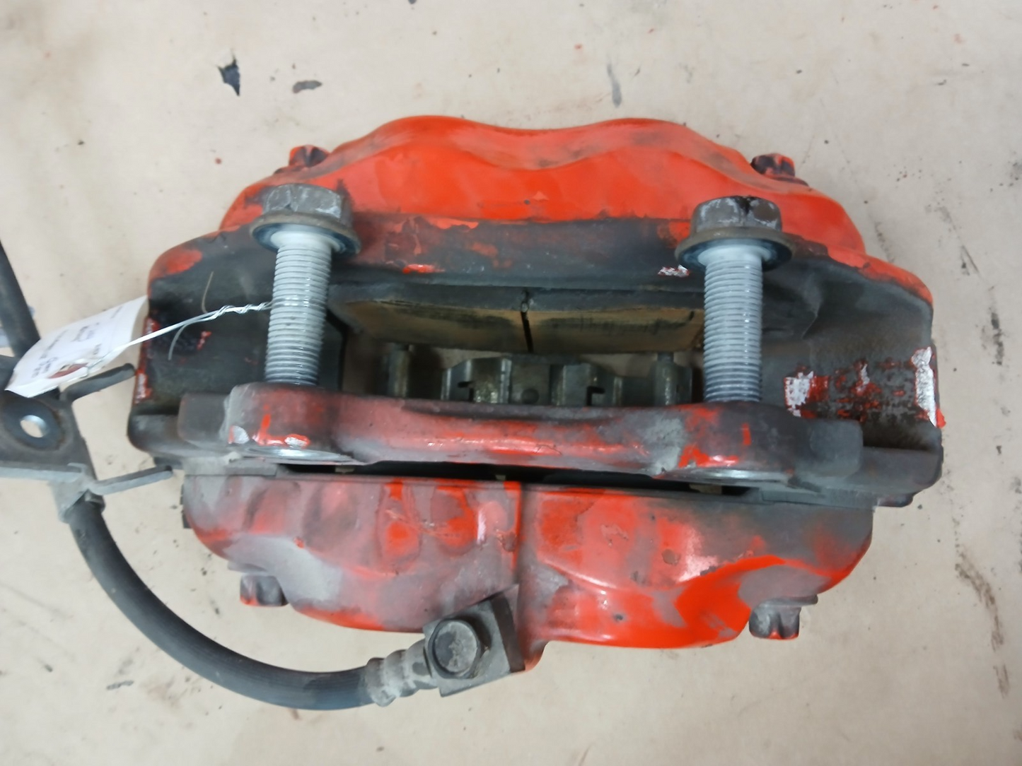 DODGE CHARGER FRONT RIGHT PASSENGER SIDE BREMBO BRAKE CALIPER OEM 2011 - 2014