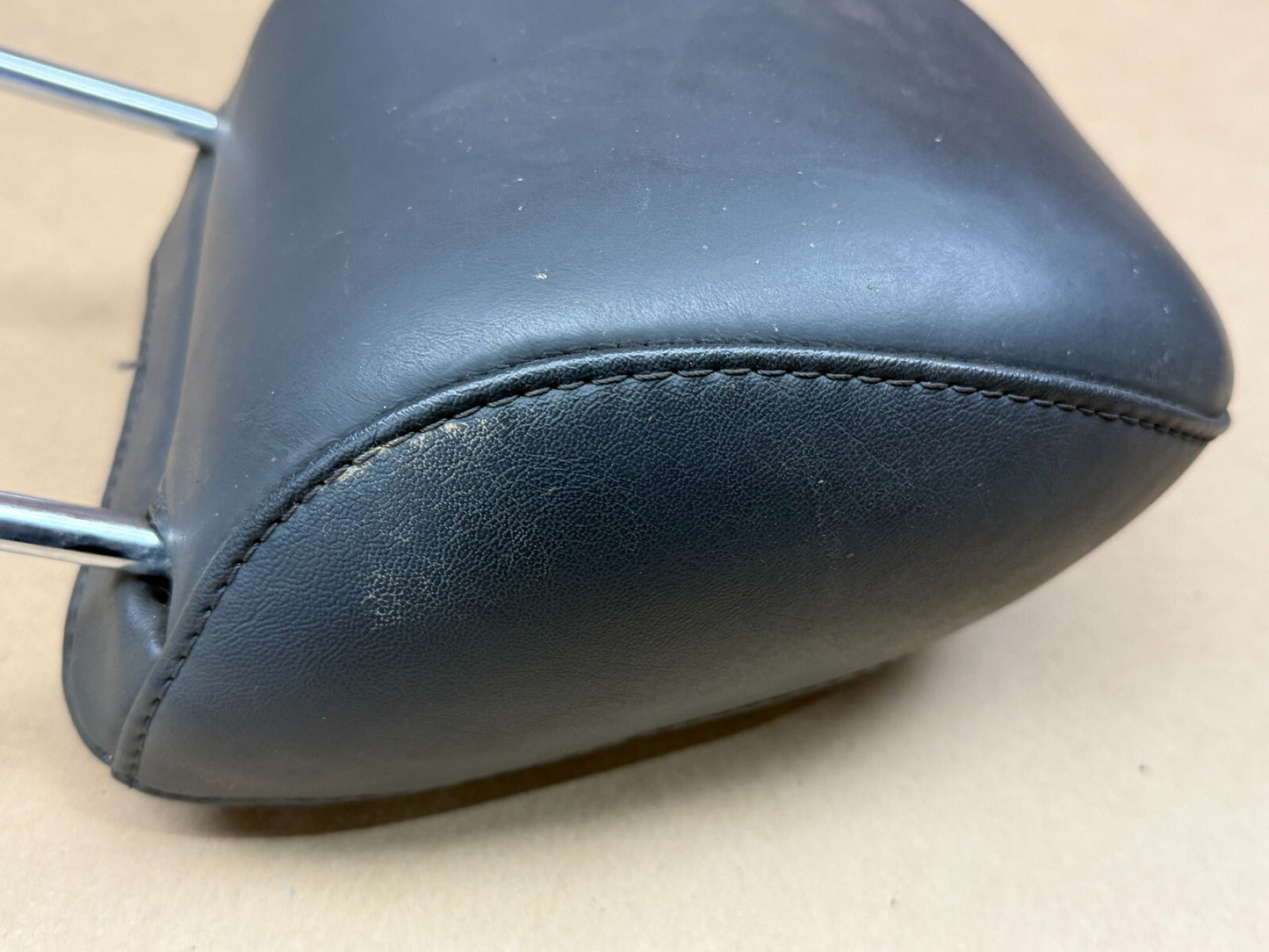 2006-2010 Dodge Charger/Magnum R/T SRT8 Leather Headrest Driver or Passenger