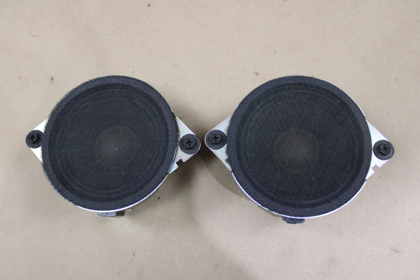 2011 Dodge Challenger SRT8 Sound Audio Speaker Set of 6 05059067AC 05059068AC