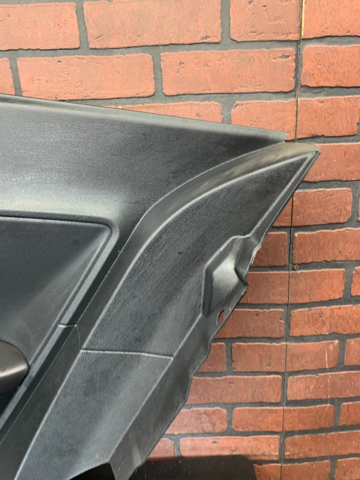 2015-2023 DODGE CHALLENGER PASSENGER RH SIDE QUARTER TRIM PANEL 1ZA08DX9AE