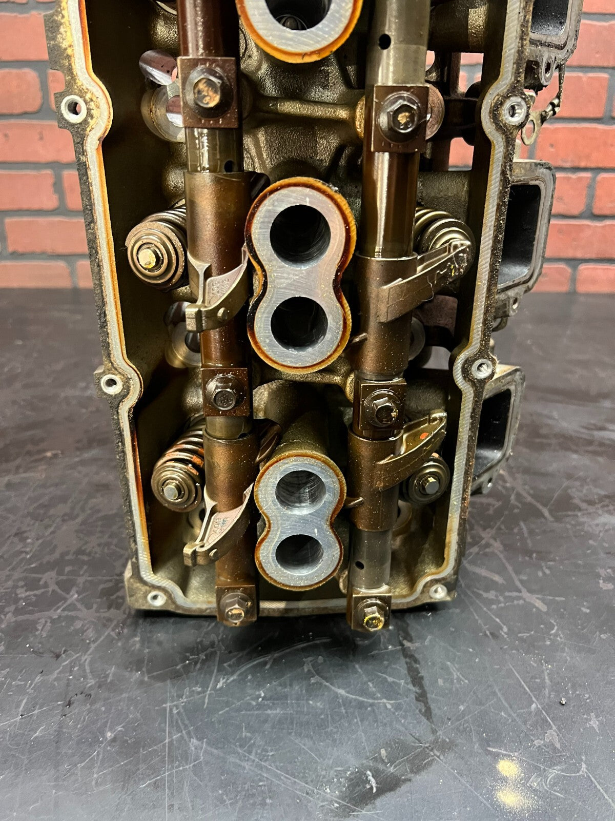 Right Cylinder Head From 2008-2014 300/Challenger/Charger 5.7 53021616DE