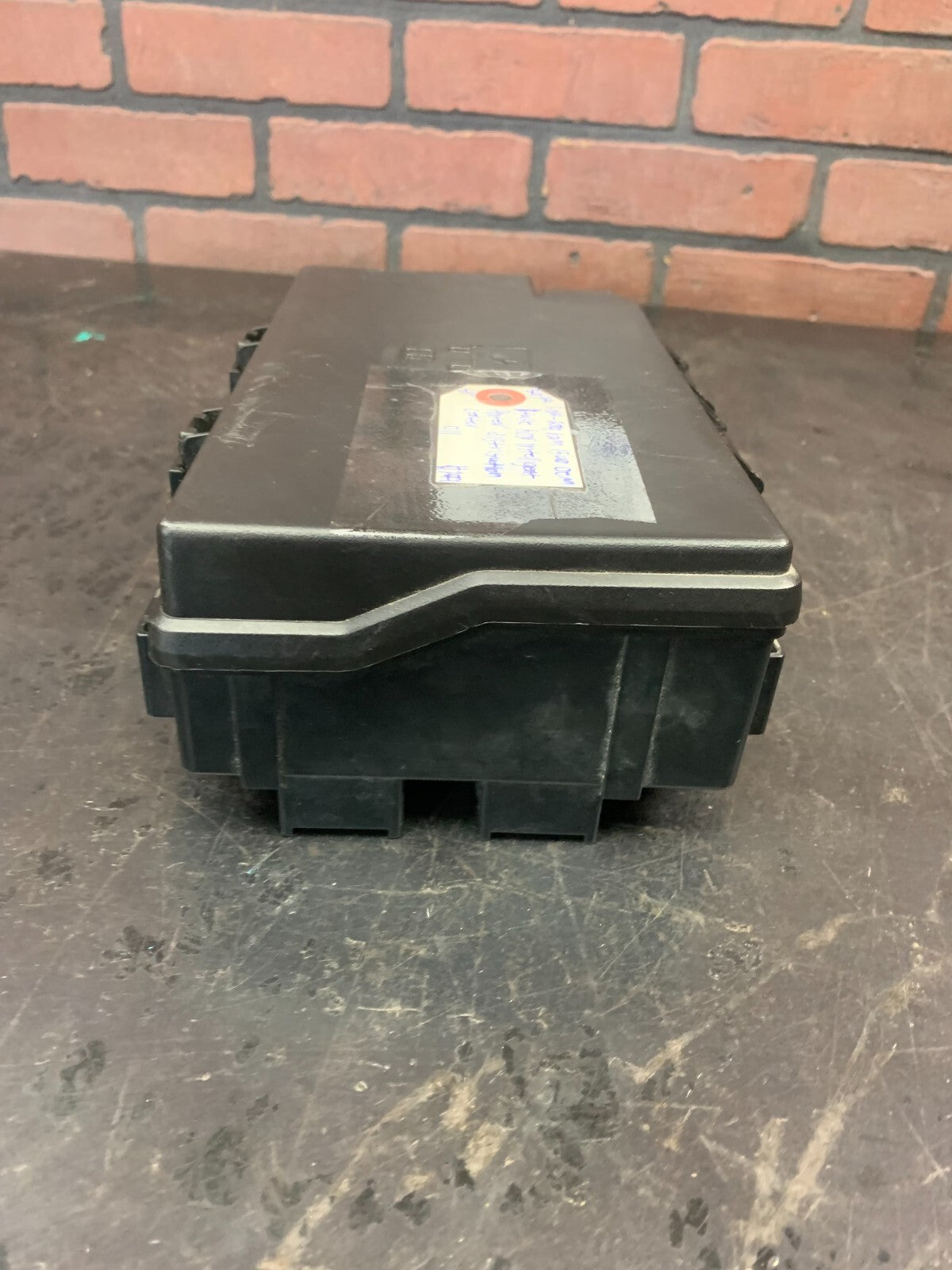 2015 RAM 1500 OEM FUSE BOX INTELLIGENT POWER DISTRIBUTION CENTER 68243263AC