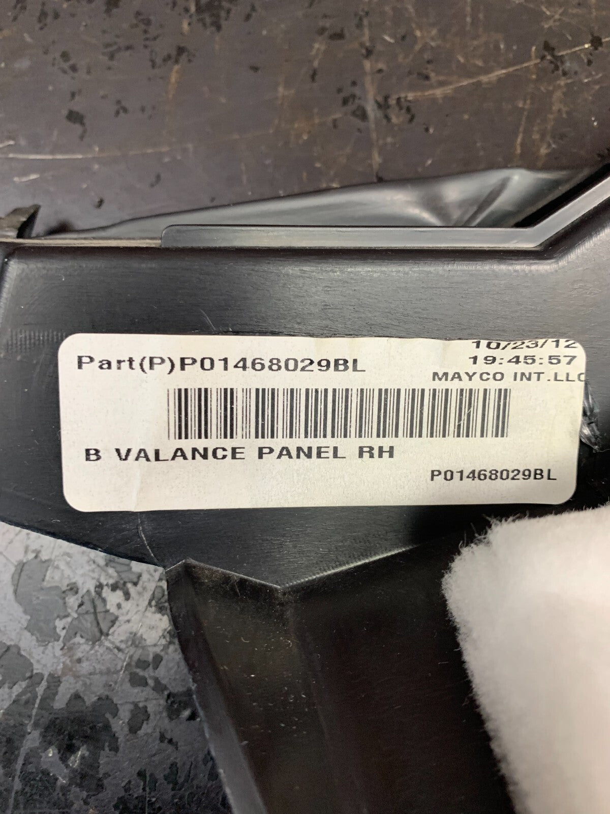 11-21 GRAND CHEROKEE SRT PASSENGER RH DASHBOARD CONSOLE PANEL TRIM P01468029BL