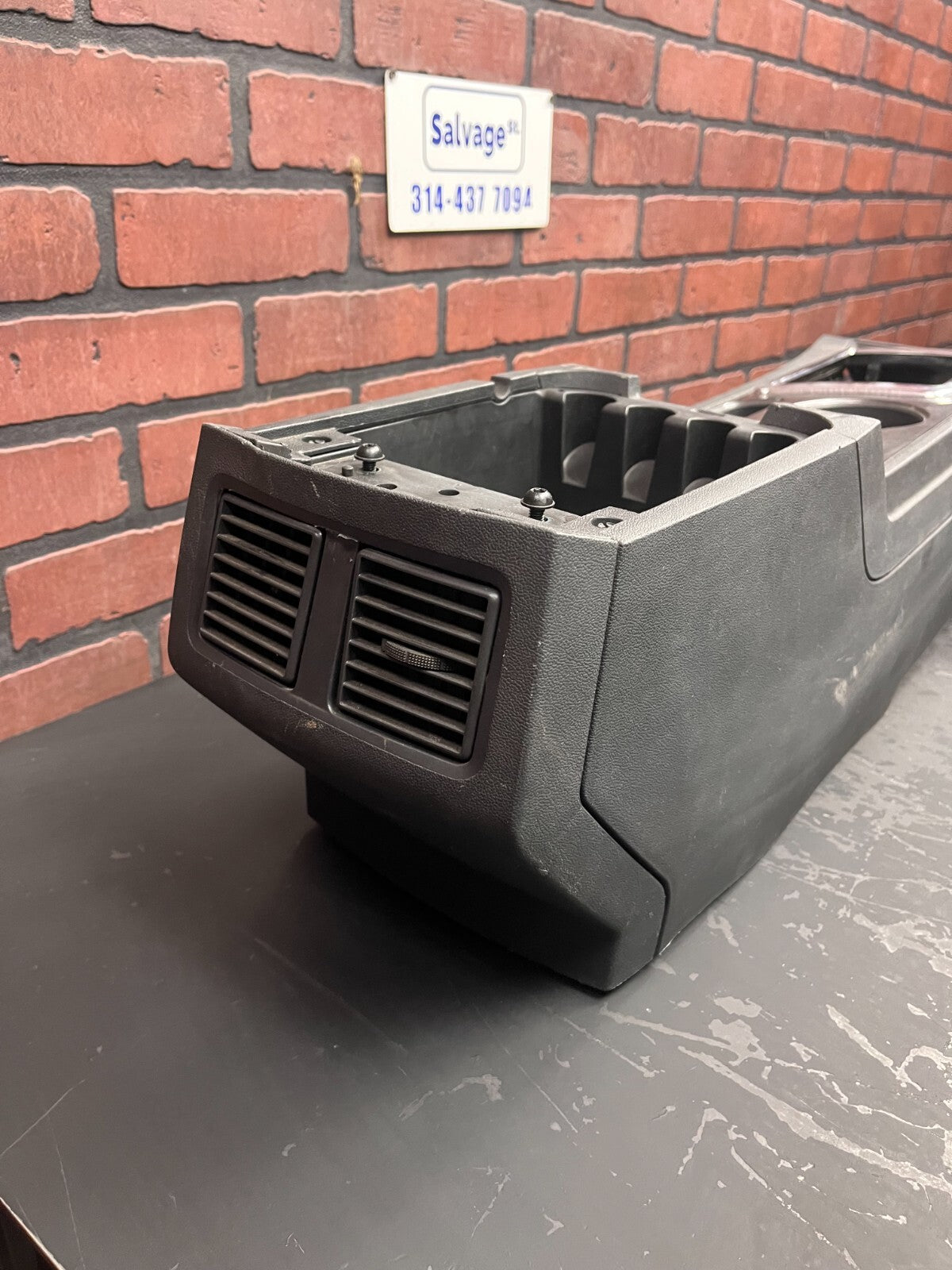 2008-2014 Dodge Challenger SRT Black Center Console Assembly OEM w/ Cupholders