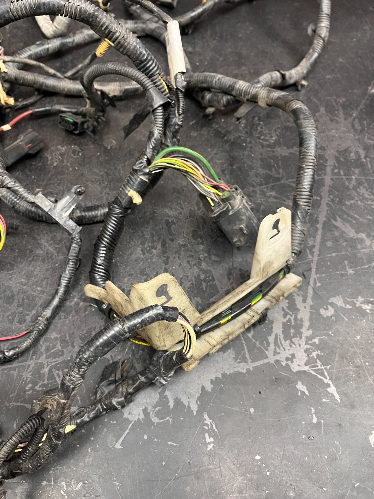 RANGE ROVER L322 4.4 TDV8 CHASSIS WIRING HARNESS LOOM AH42-14M401-ZB 2010