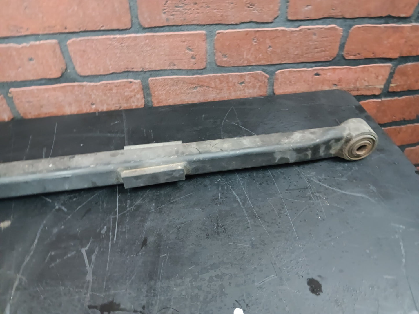 2005-2010 Jeep Grand Cherokee SRT8 112k Miles Rear Lower Track Bar Assembly