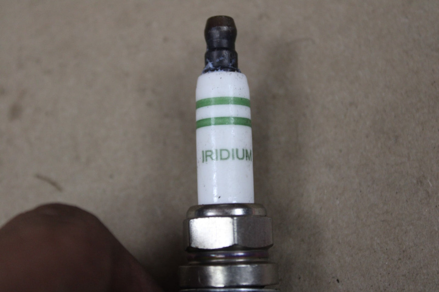 2021-2024 Ram TRX 1500 Full Spark Plug Set of 16 Low Mileage FR7SI332 Bosch R6