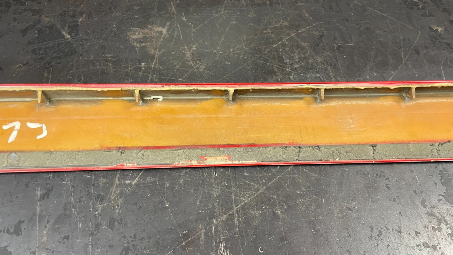 2003-2005 Dodge Neon SRT-4 Right Passenger Lower Door Trim Molding Applique