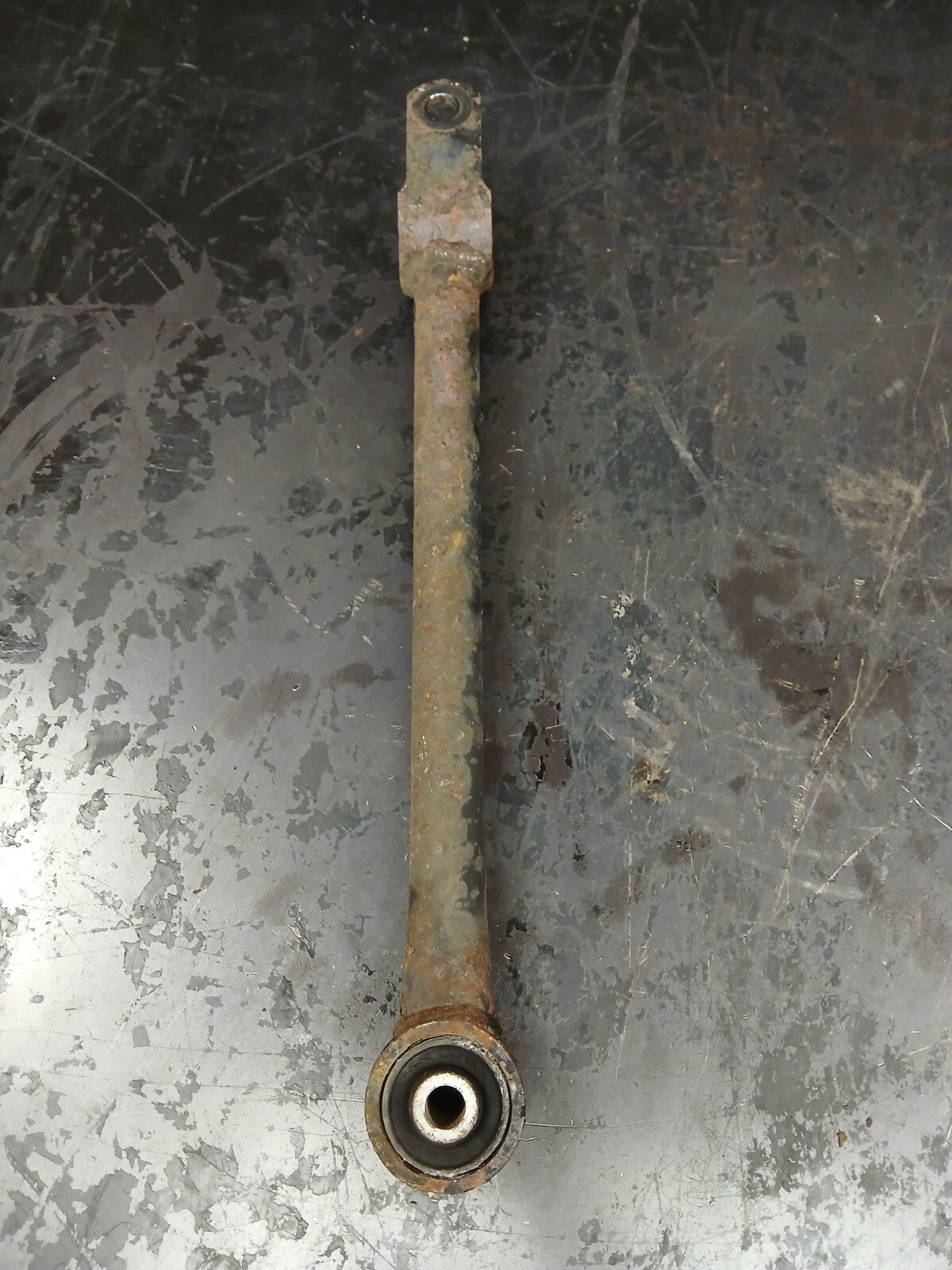 Dodge Rear Lateral Upper Left and Right Control Arm Link Set