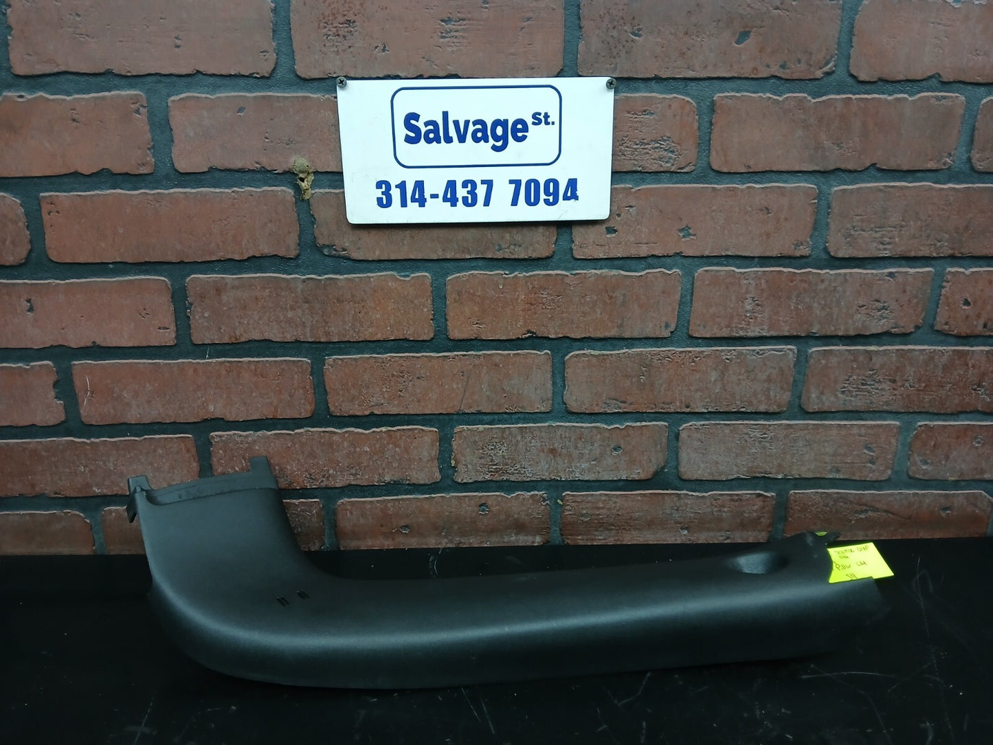 2007 Pontiac Solstice GXP FR Driver LH Side A Pillar Trim Cover
