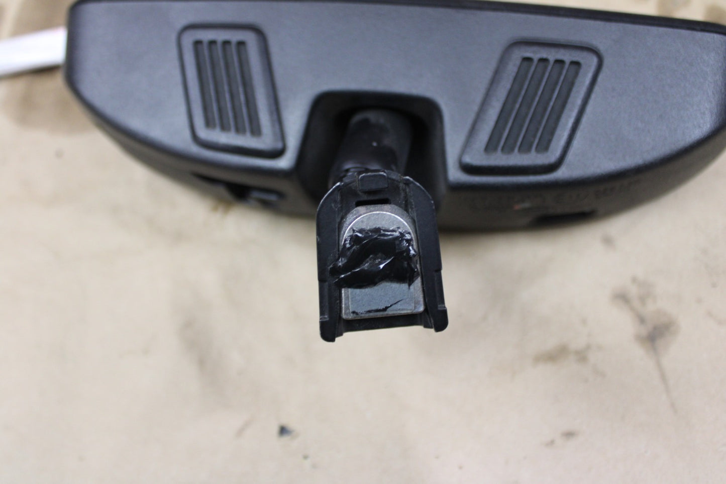 11-14 Dodge Challenger SRT8 OEM Interior Rear View Mirror Auto Dim 68088624AA