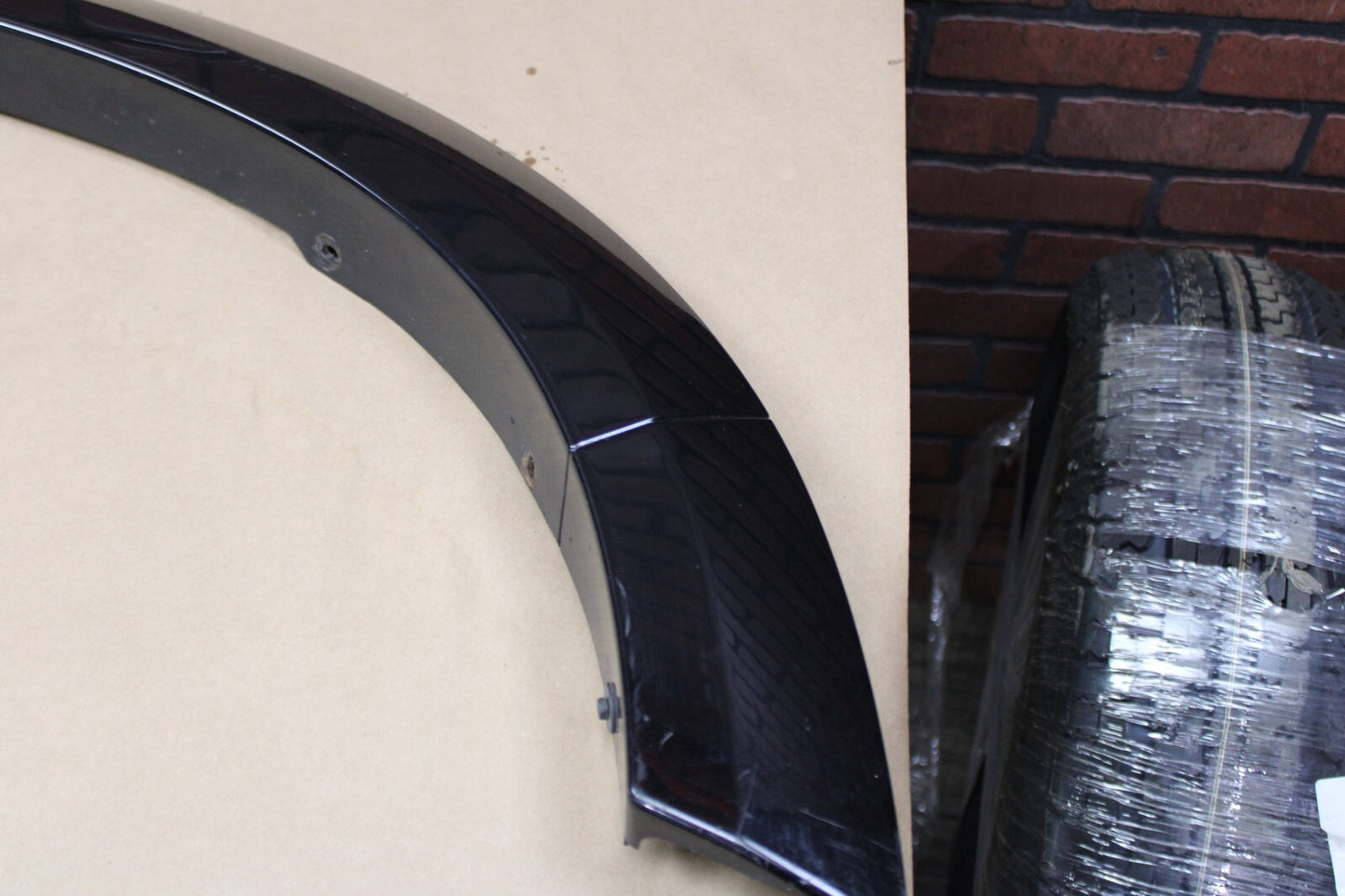 2011-18 DODGE RAM 2500 CREW FRONTRIGHT QUARTER WHEEL ARCH FLARE MOLDING OEM PX 8