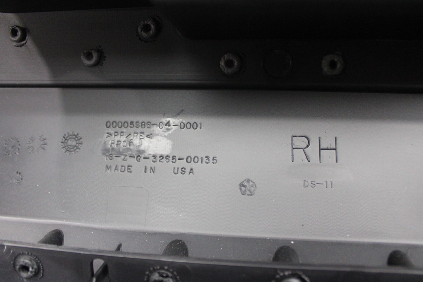13-19 RAM 1500-3500 RIGHT REAR BIG HORN CREW CAB DOOR PANEL MOPAR OEM 1VY561A8AG