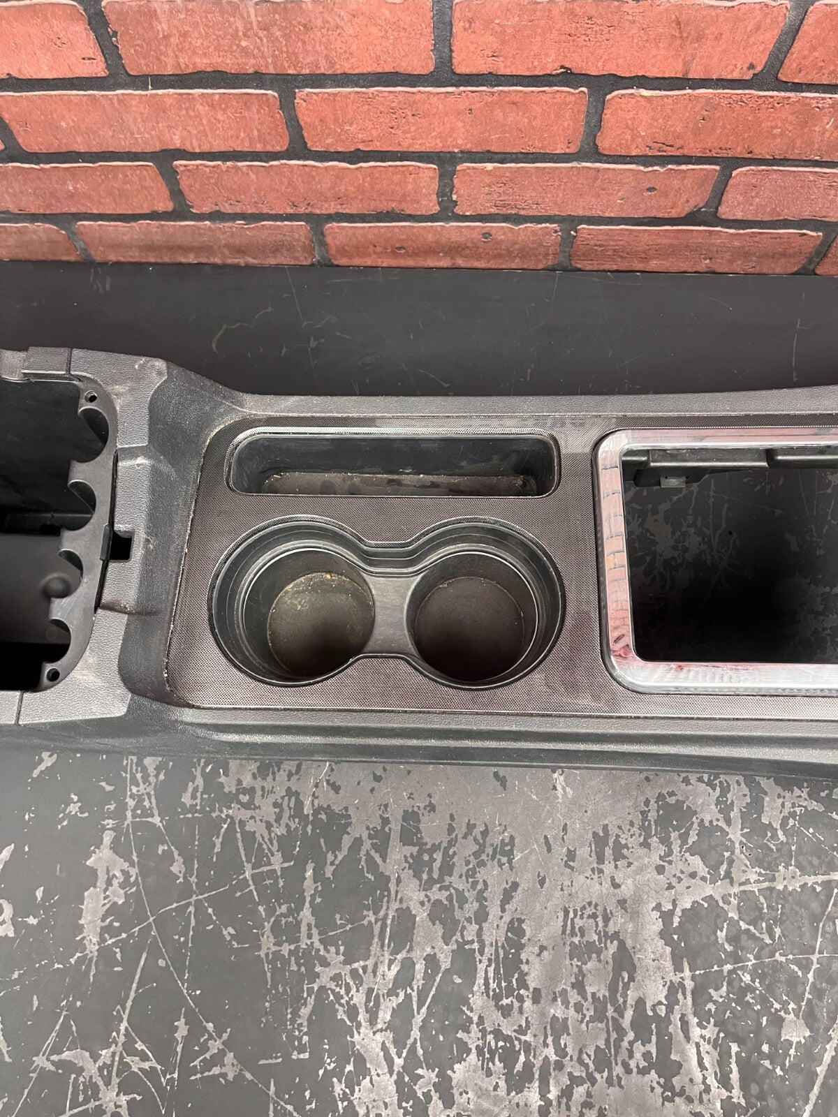 2008-2014 Dodge Challenger SRT Black Center Console Assembly OEM w/ Cupholders
