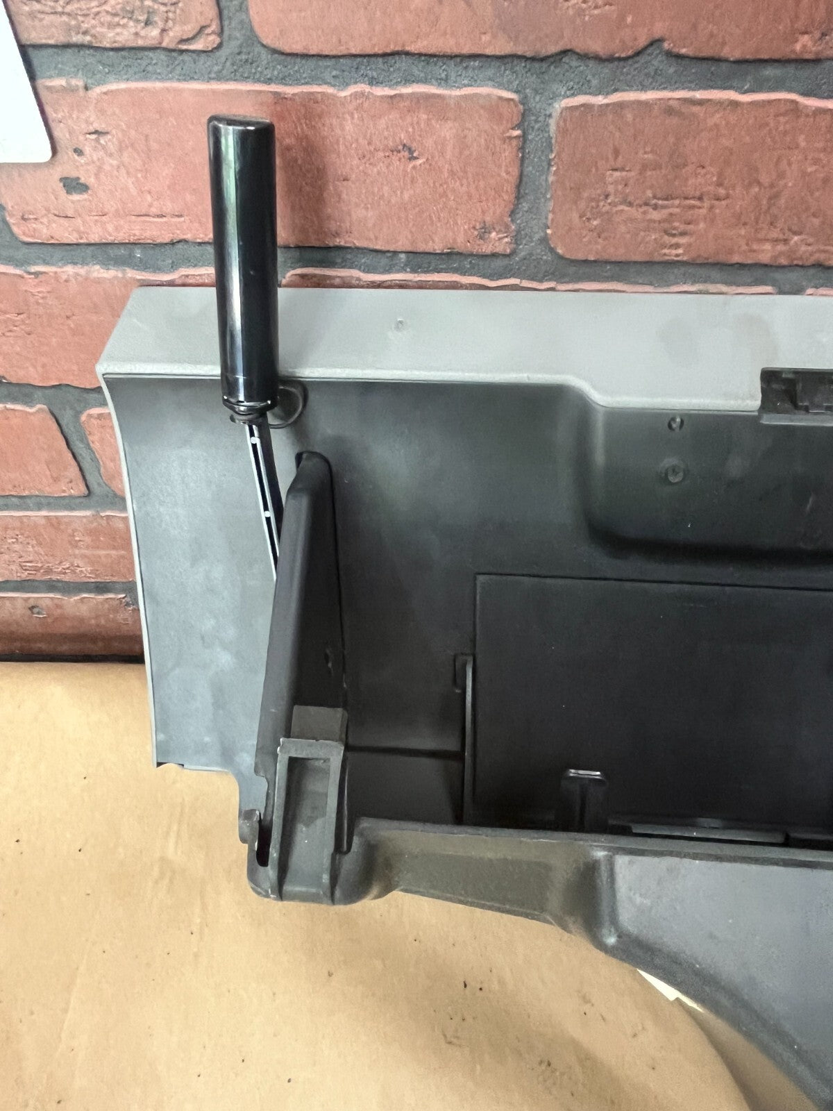 2005-2007 Jeep Grand Cherokee SRT8 OEM Glove Box Storage Compartment Gray