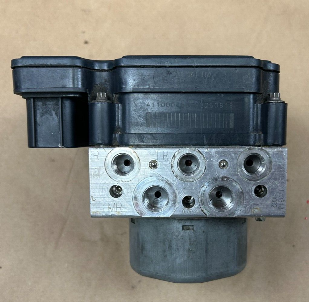 Harley Davidson OEM Touring 17-19 ABS Brake Pump Control Unit Module 41100046B