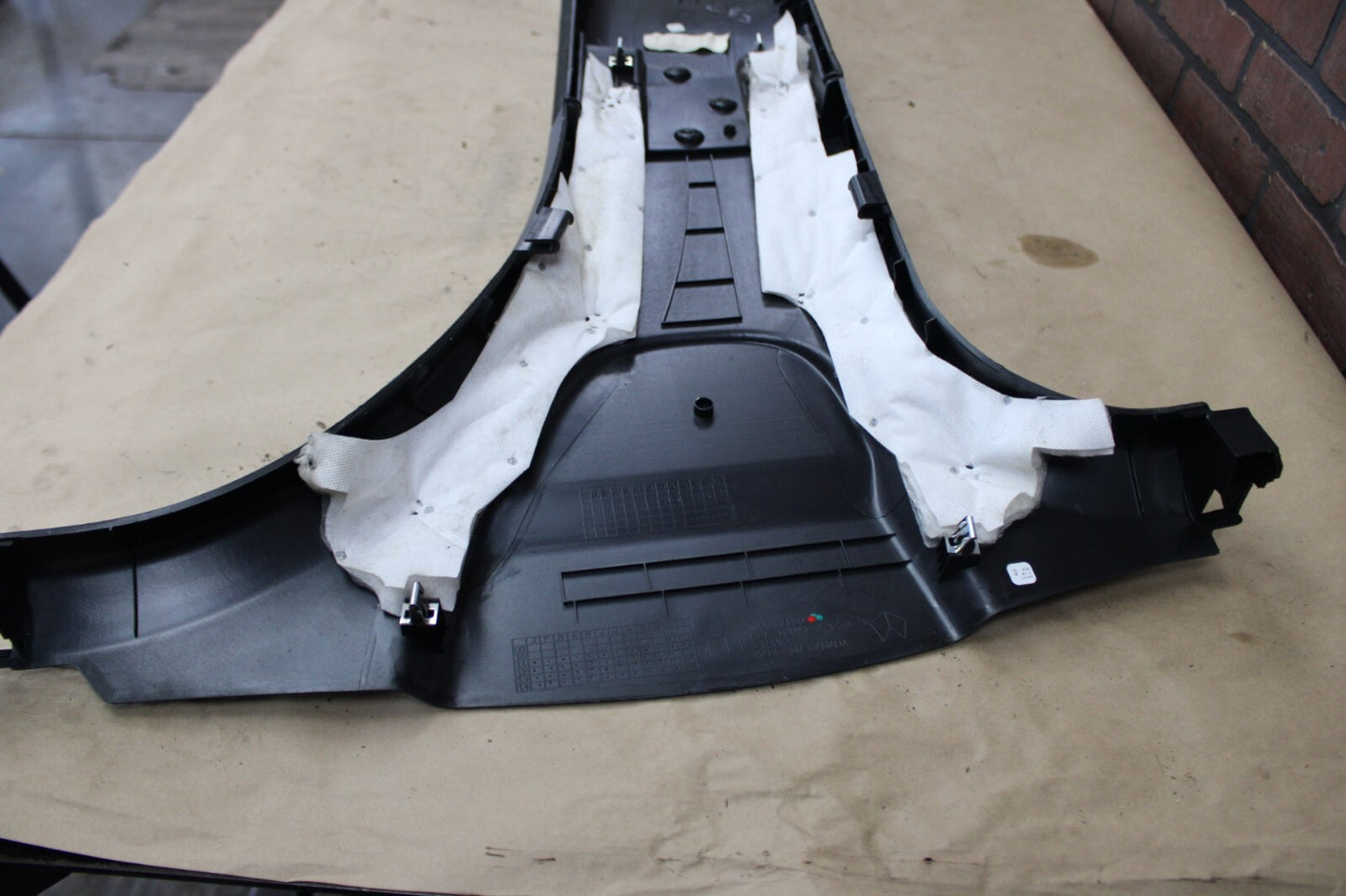 2011-2023 DODGE CHARGER DRIVER LH SIDE CENTER B PILLAR COVER TRIM OEM 1KL29DX9AG