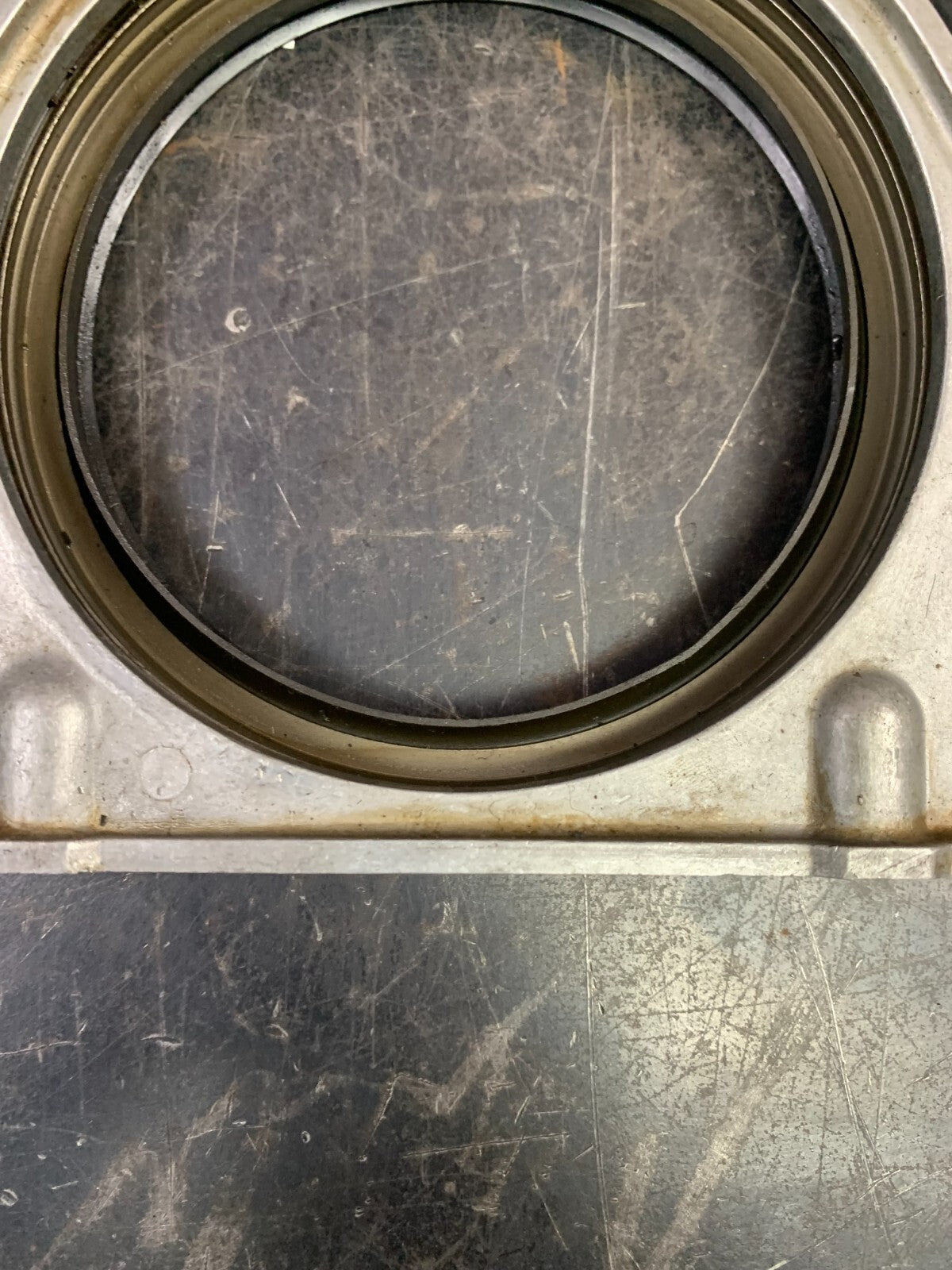6.4/5.7 Engine Rear Main Crankshaft Oil Seal Housing Cover Plate 53021337AB