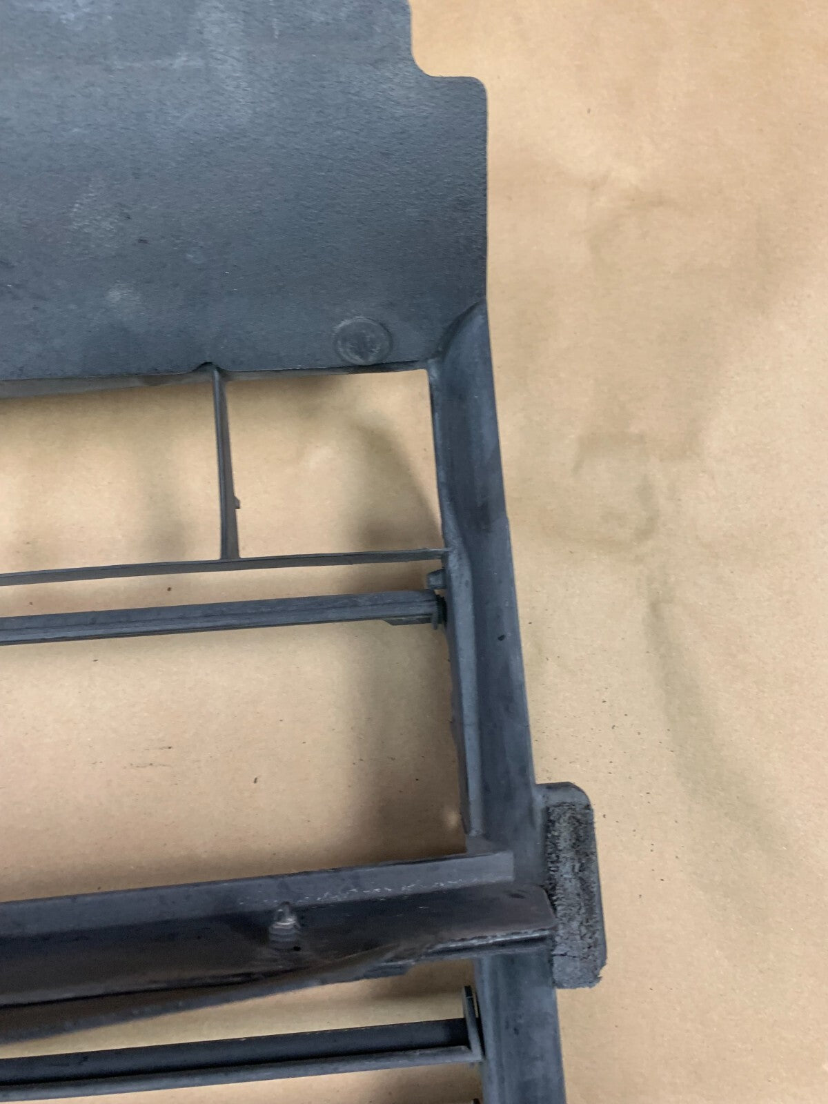 2015-2019 DODGE RAM 1500 5.7 Active Air Shutter Classic Style OEM Missing Slats