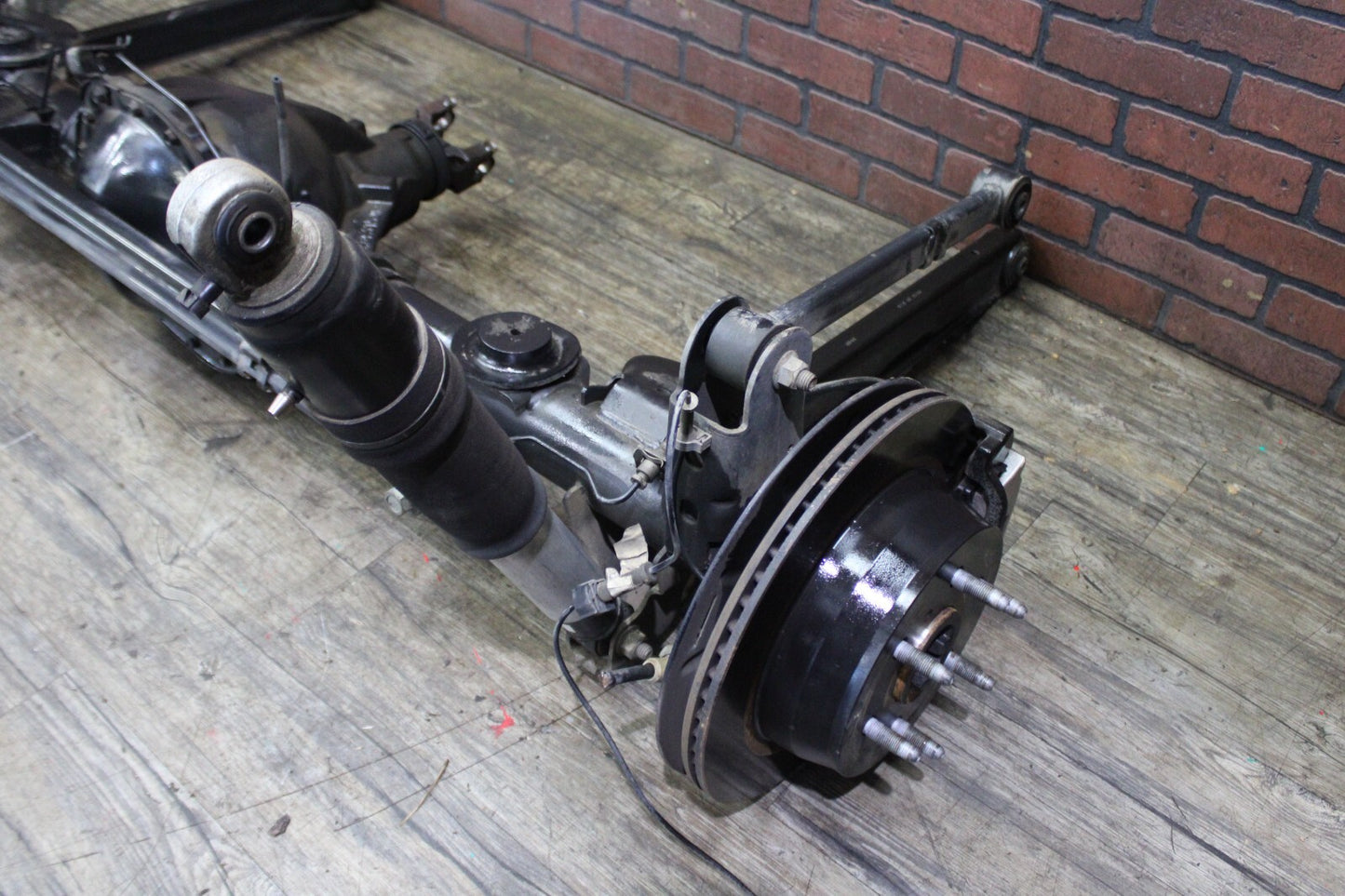 2010-2013 Cadillac Escalade Complete Rear End Axle Differential Assembly 3.42:1