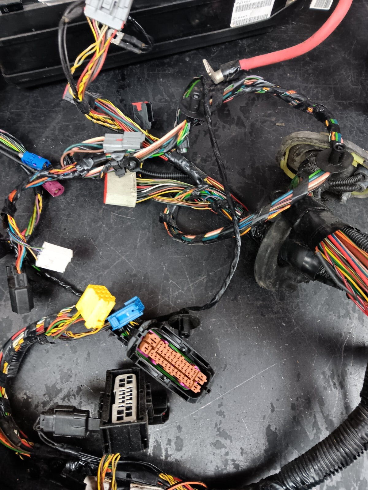 2010-2013 Land Rover Engine Wire Wiring Harness w/ Fuse Box AH22-14290-APB