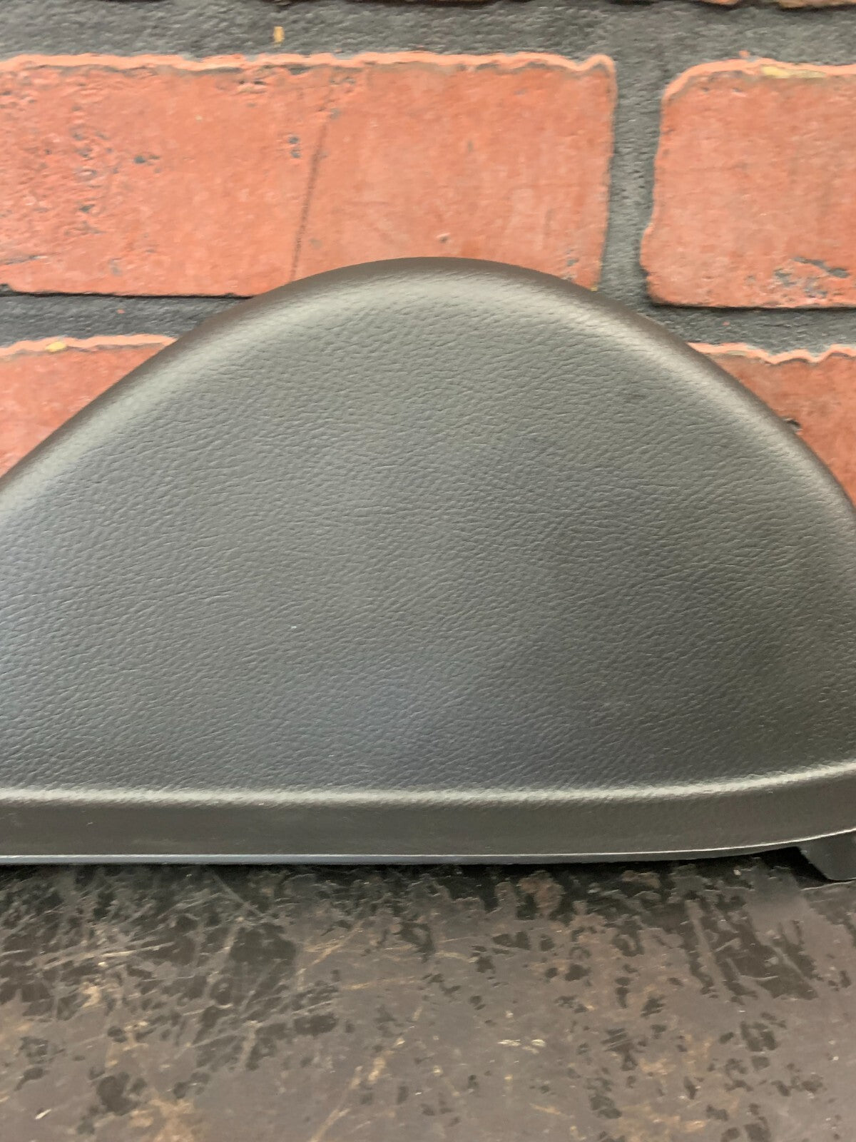 2011-2020 JEEP GRAND CHEROKEE FRONT RIGHT/PASSENGER DASHBOARD END COVER TRIM OEM